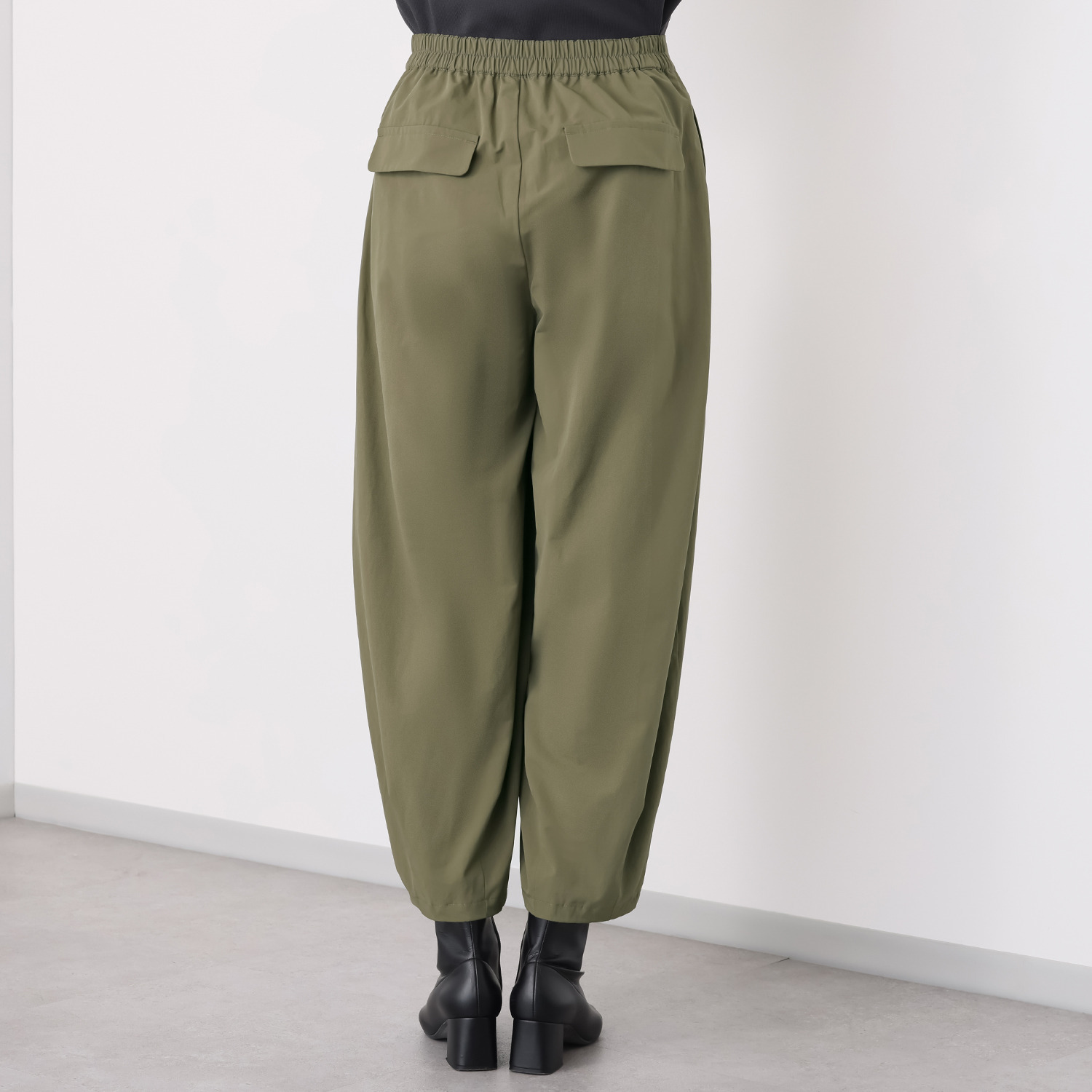 イロプライム バルーンパンツ