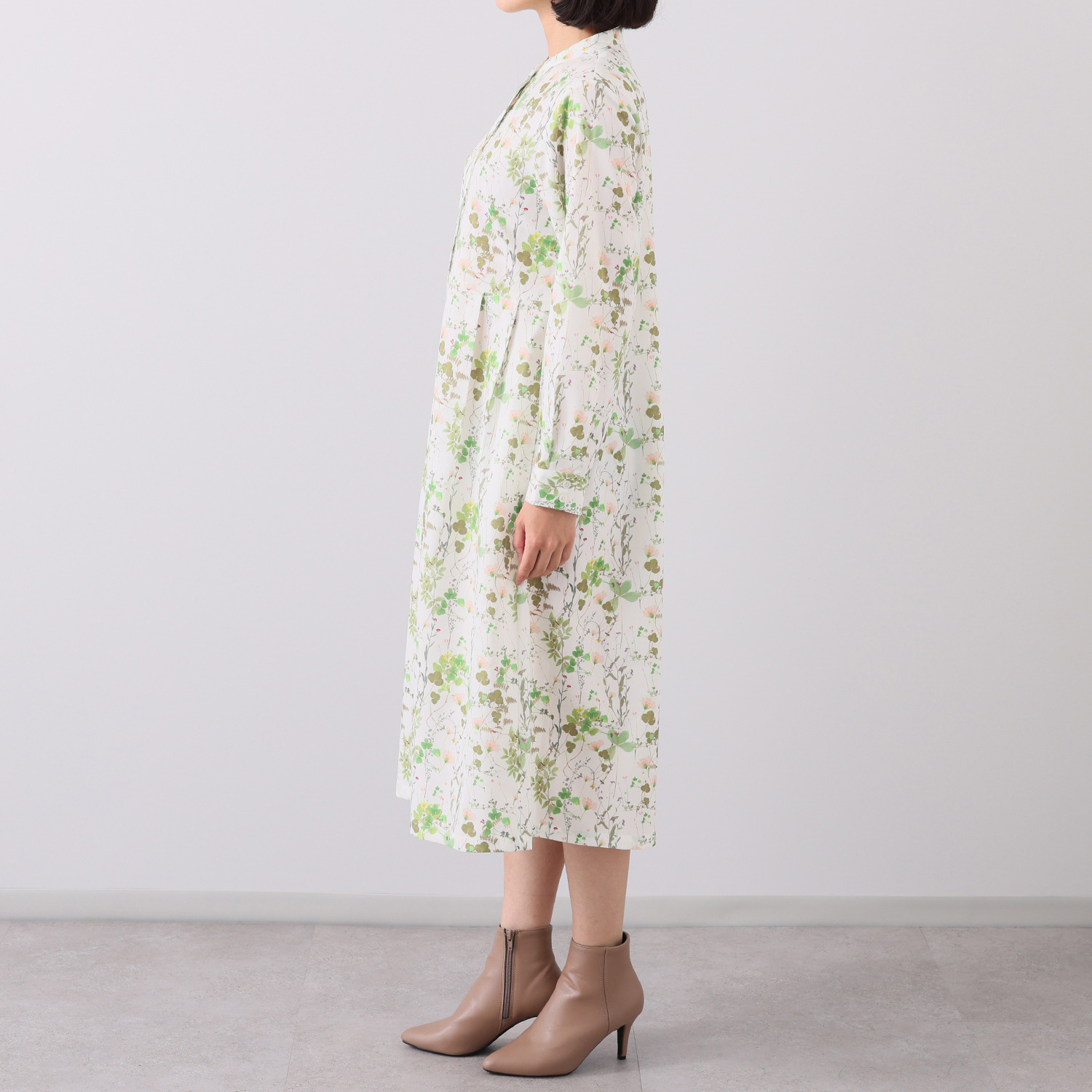 イヴァナ・ヘルシンキ プリントワンピース