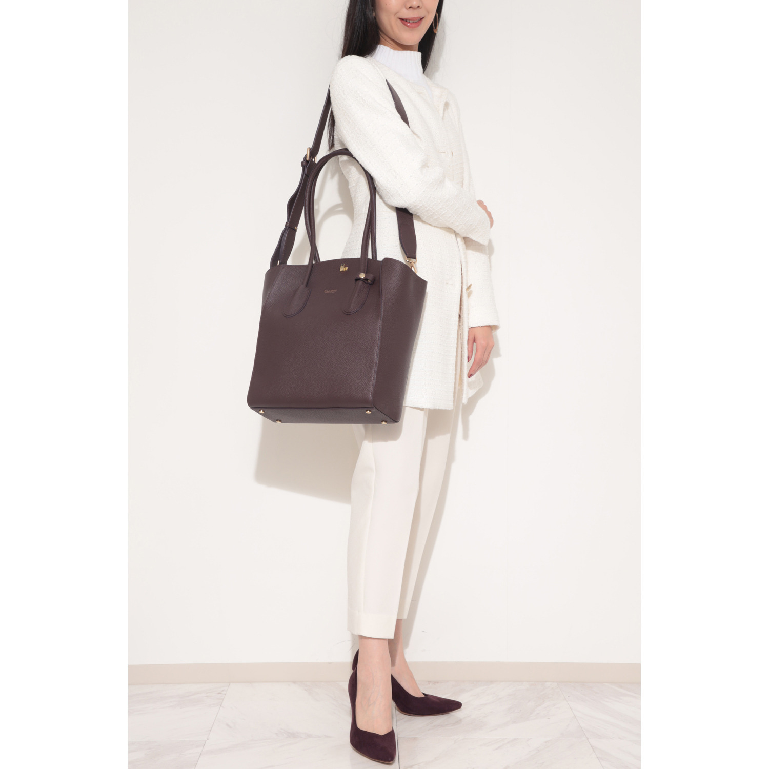 クラミーレ ＜イタリア製＞ リガトロマーノ社牛革使用 ２ウェイトートバッグ “シレンタム”