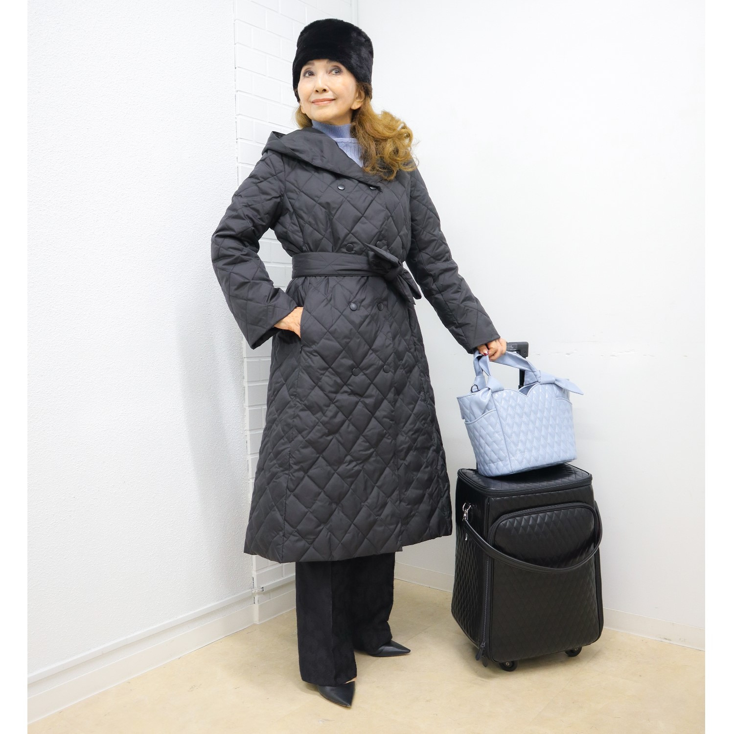 マダムヒロコ ハイブリッド仕様 ダウンコート “エンブレイス”