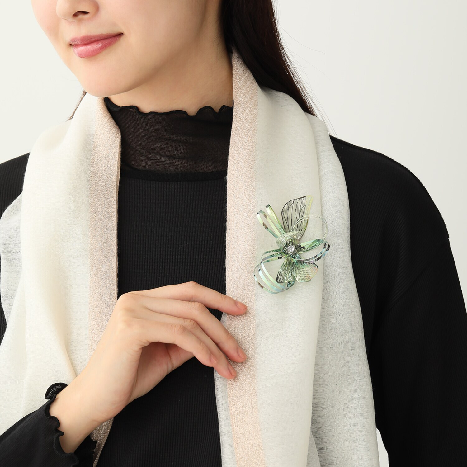 ブロッソ ステンレス インフィニティ＆ リボンデザイン マグネット付ブローチ