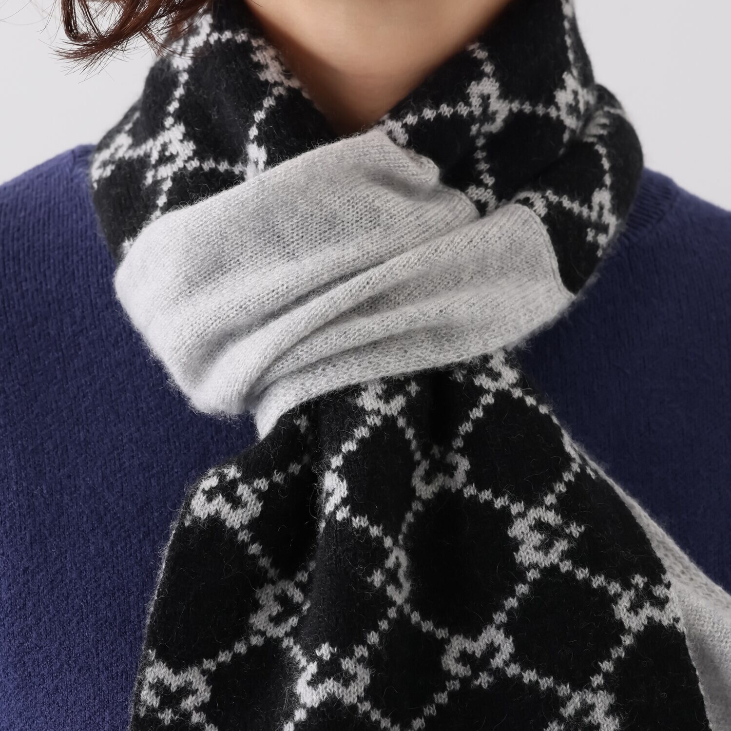 ミラ・ショーン 内モンゴル産 カシミヤ１００％ ジャガードニットマフラー