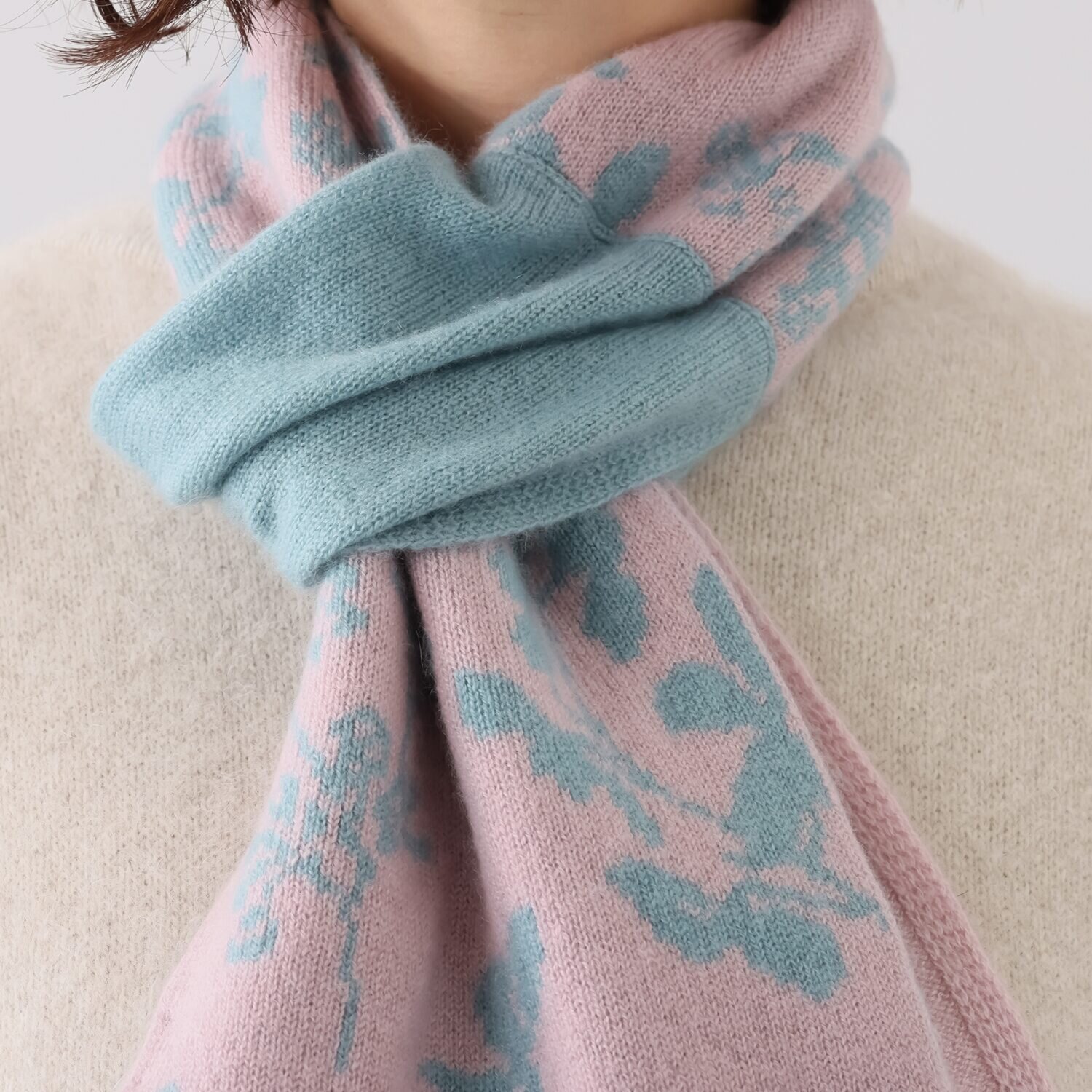 ミラ・ショーン 内モンゴル産 カシミヤ１００％ ジャガードニットマフラー