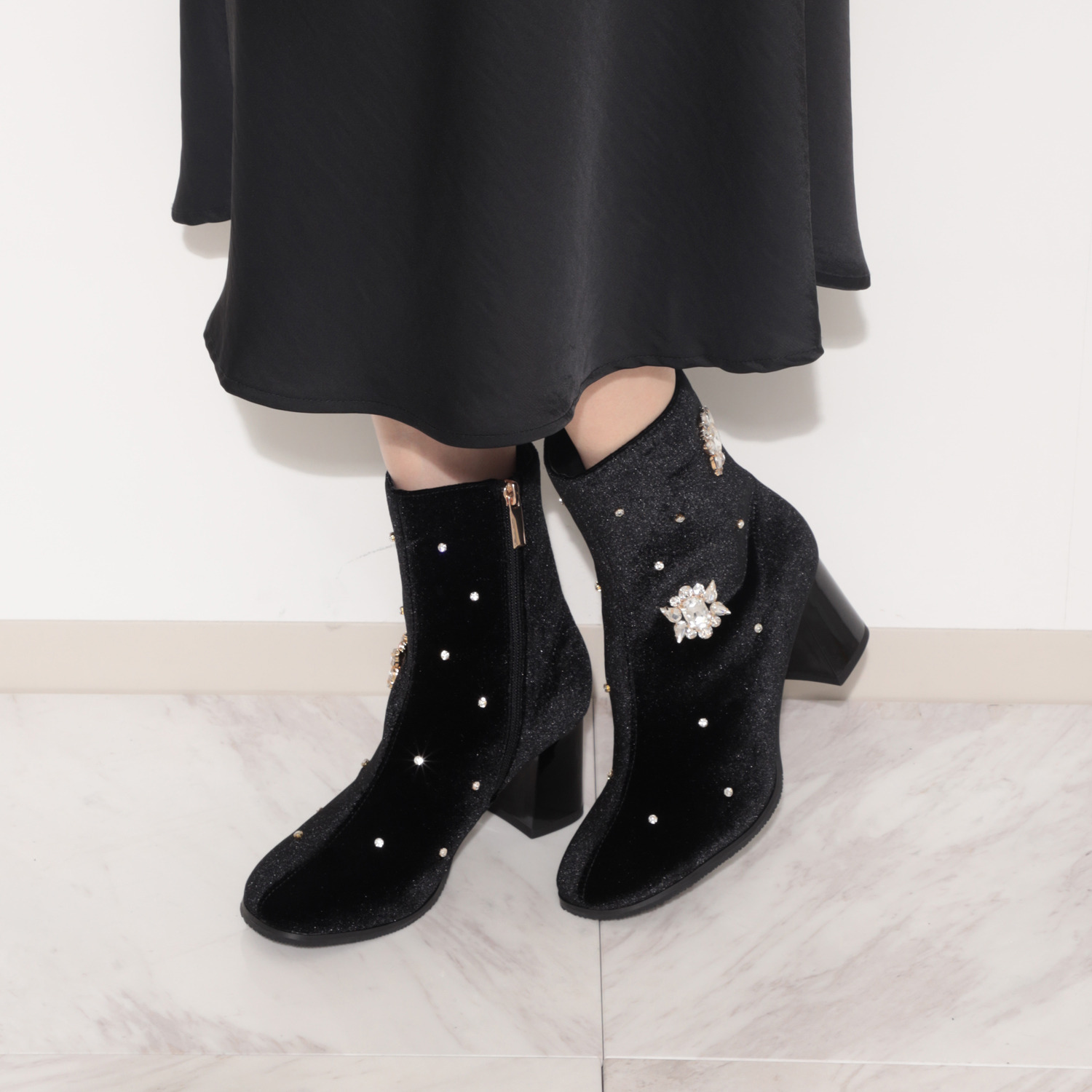 オリエンタルトラフィック ビジュウ×ラウンドトゥ ベロアブーツ