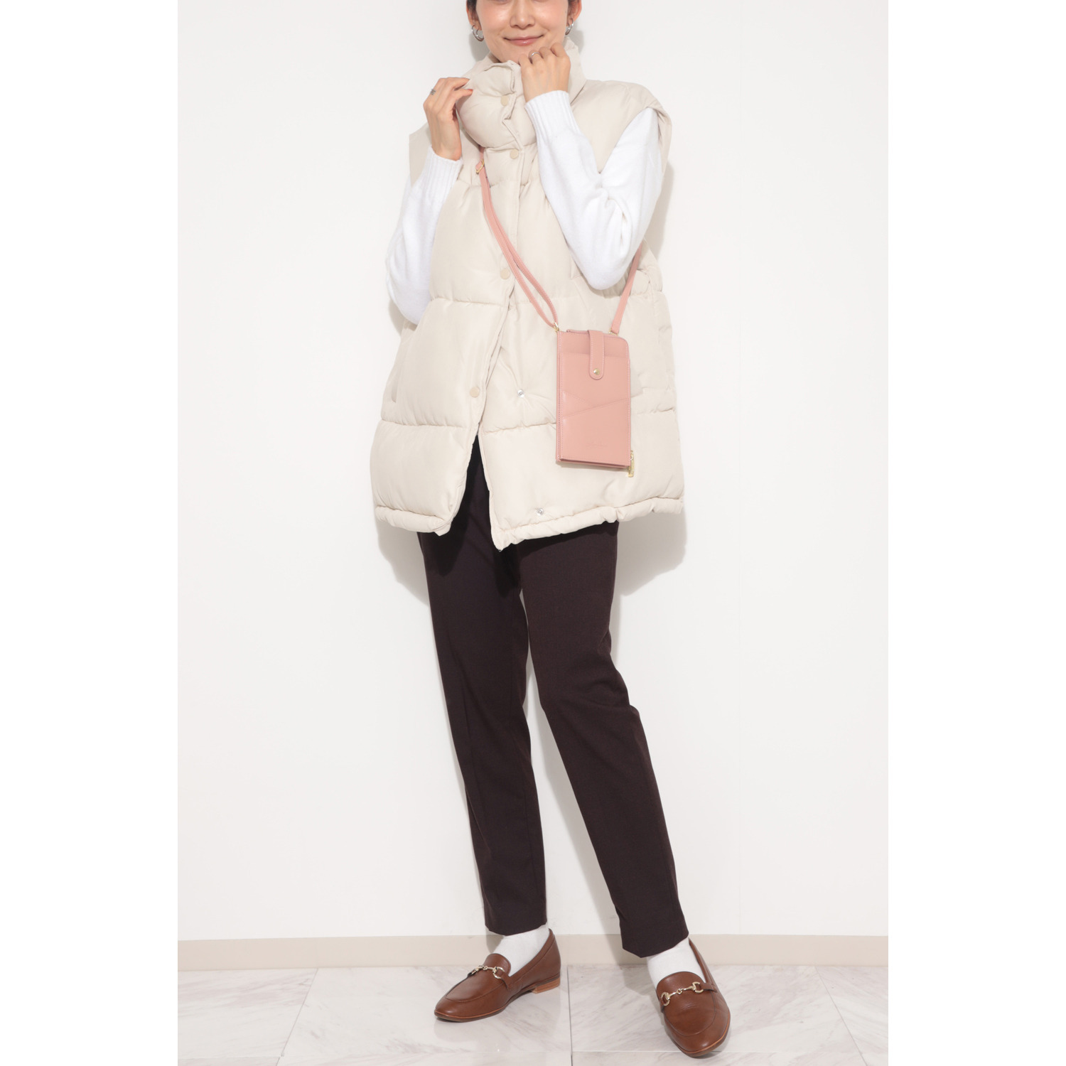 リズデイズ お財布機能付 スマホショルダーバッグ