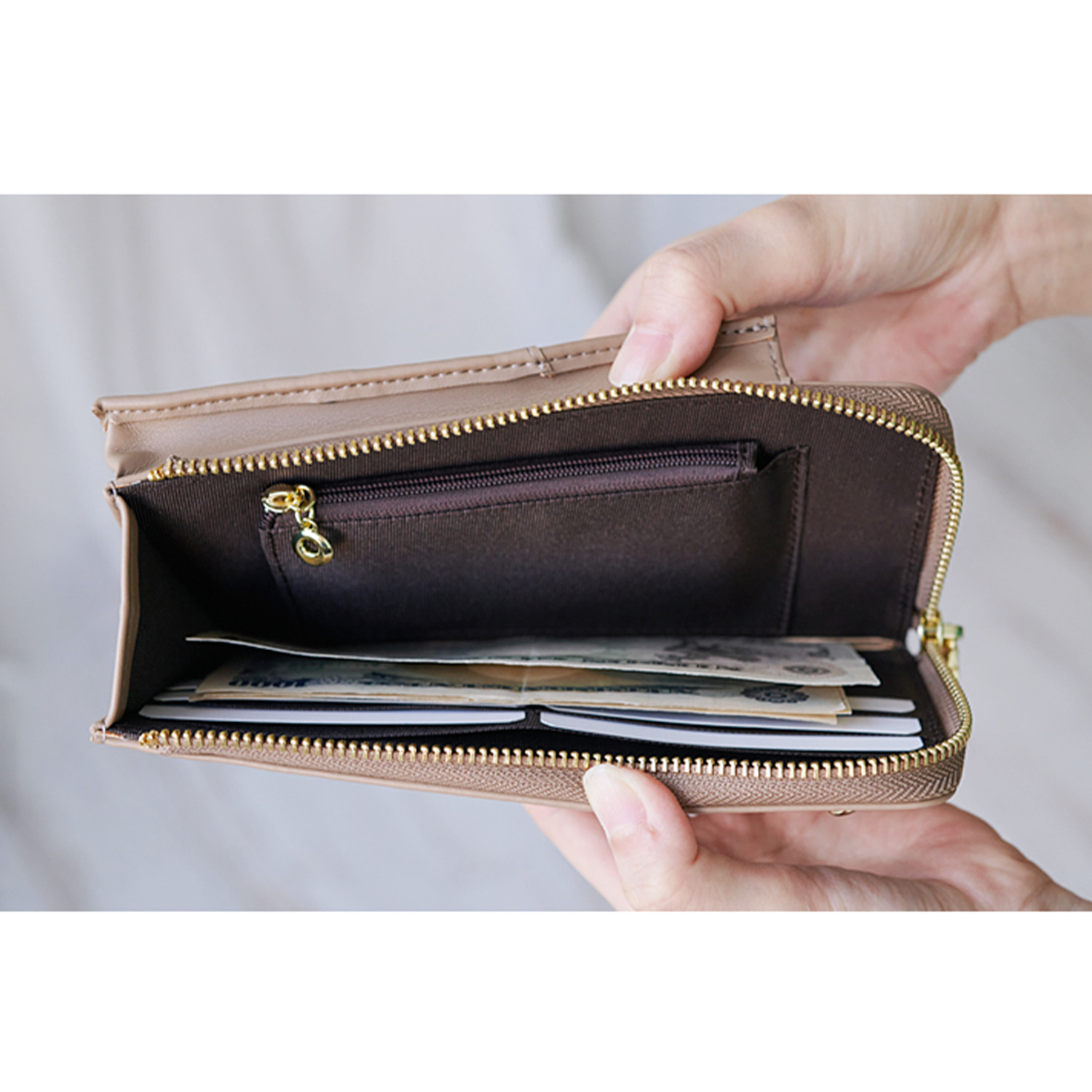 リズデイズ お財布機能付 スマホショルダーバッグ