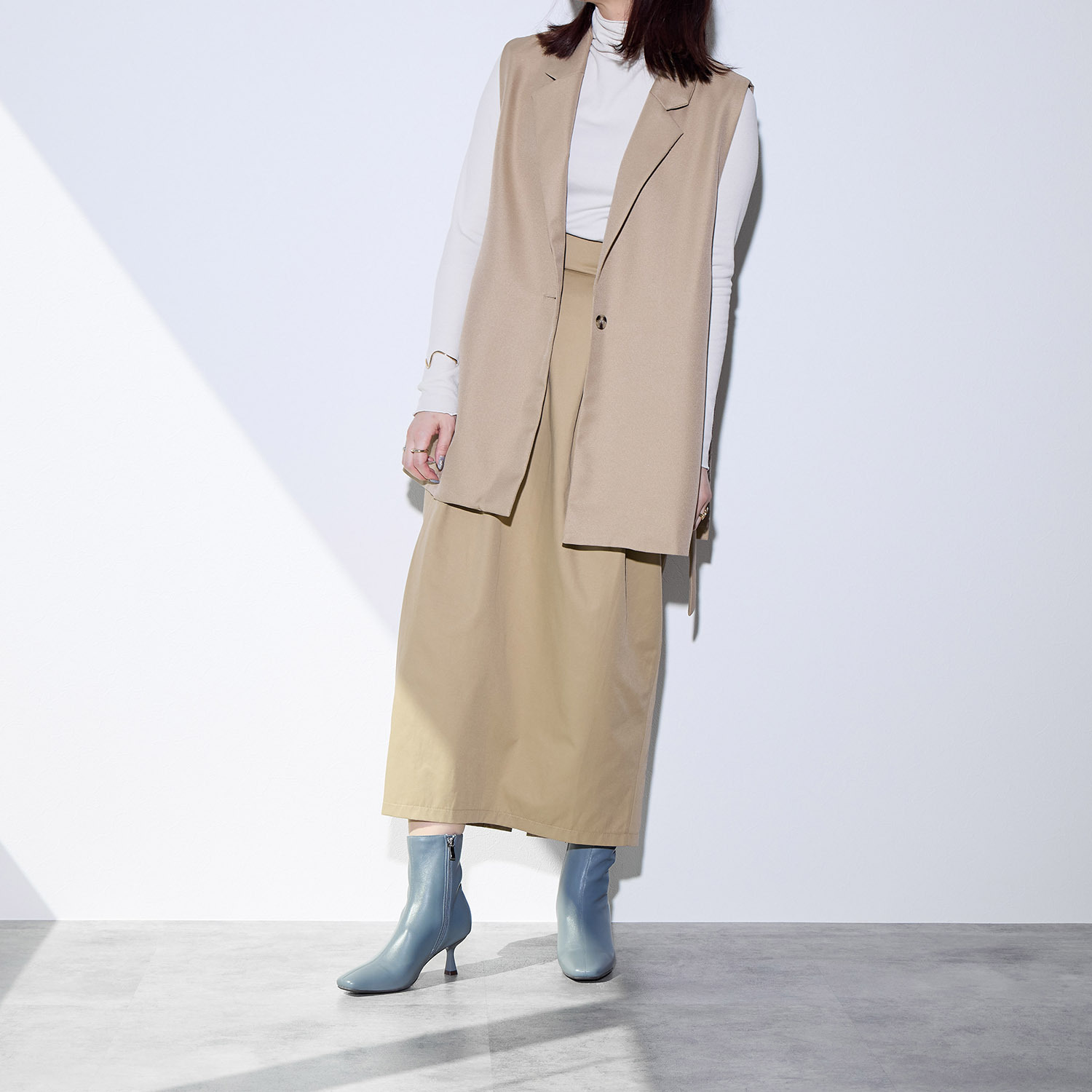 ニカル シープレザー ヒールショートブーツ