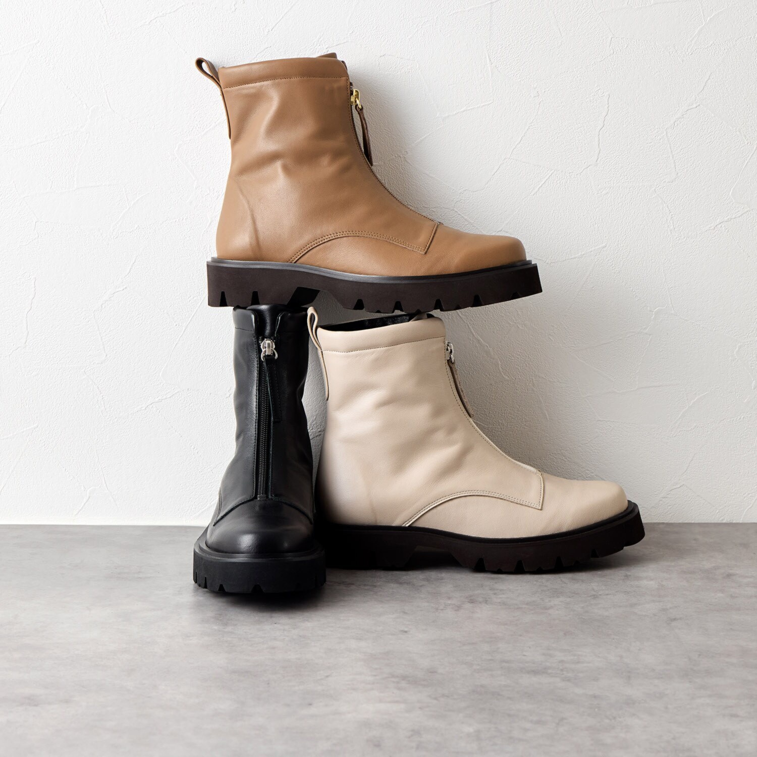 卑弥呼 日本製　はっ水牛革 フロントジップ ショートブーツ