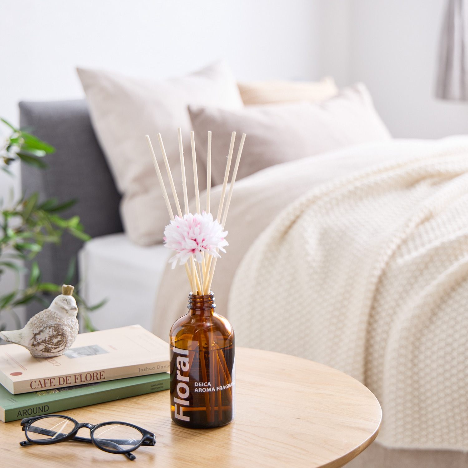 “デイカ　レイヤード 　リードディフューザー”