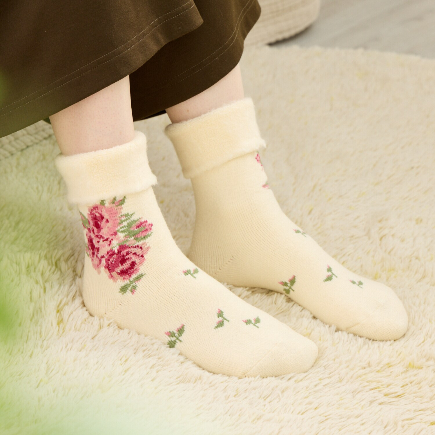 ローラ　アシュレイ クチュールローズ柄 ルームソックス２足組