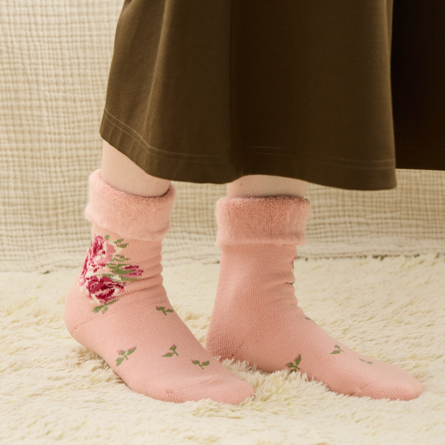 ローラ　アシュレイ クチュールローズ柄 ルームソックス２足組