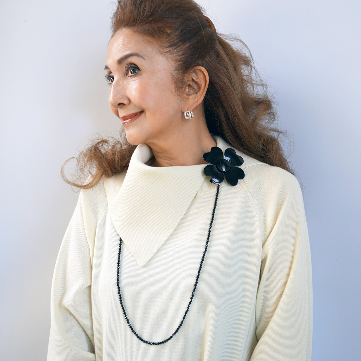 マダムヒロコ ブラックスピネル キラキラカット ロングネックレス “ブラックシャイン”