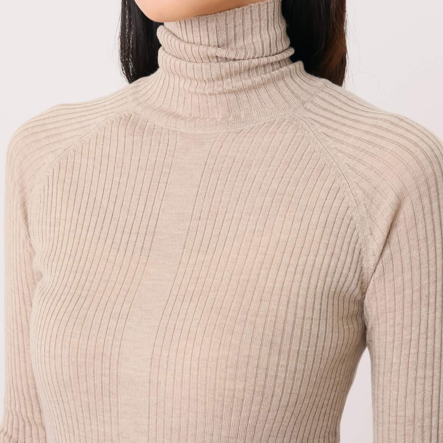 リラクラッシー しっとり柔らかな肌触り ６種の複合糸素材 ロングカーディガン＆ ハイネックニット