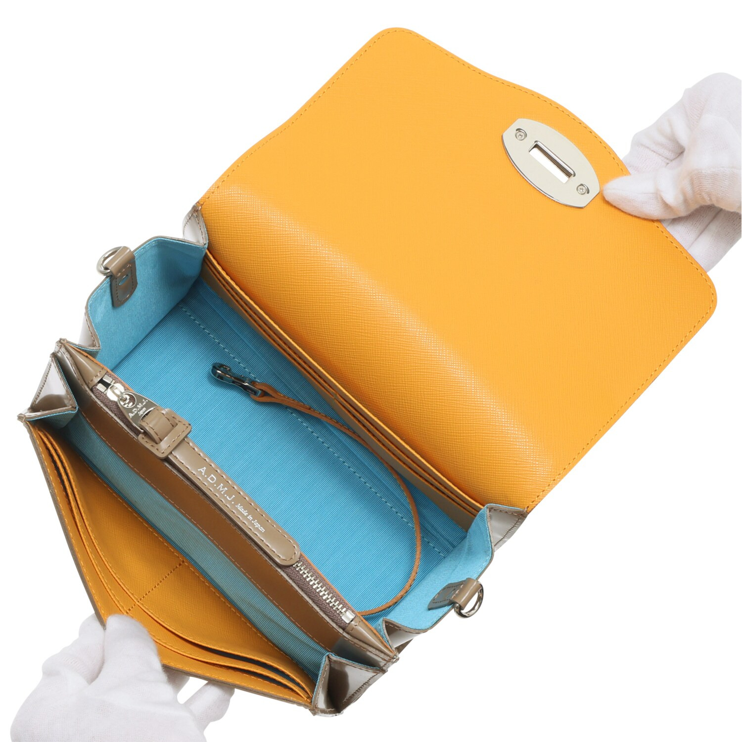 エーディーエムジェイ イタリアンレザー ターンロック ショルダーバッグ