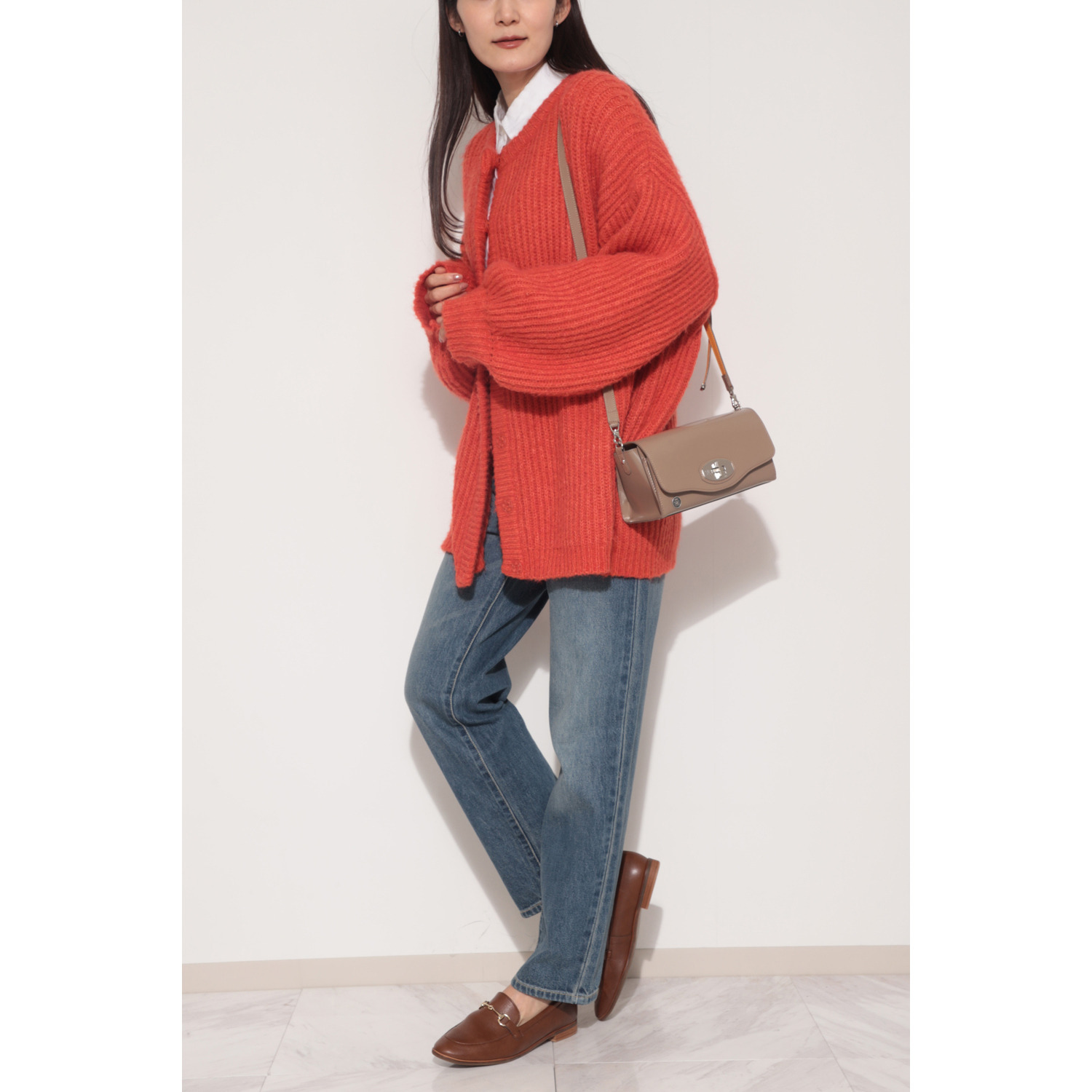 エーディーエムジェイ イタリアンレザー ターンロック ショルダーバッグ