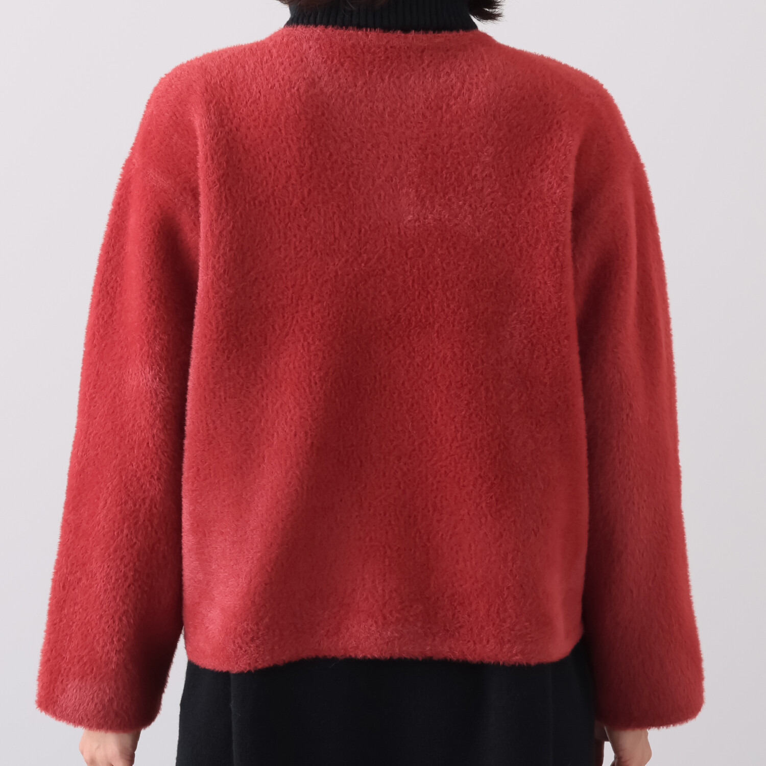 チーロ リバーシブル フェザーヤーン ニットカーディガン