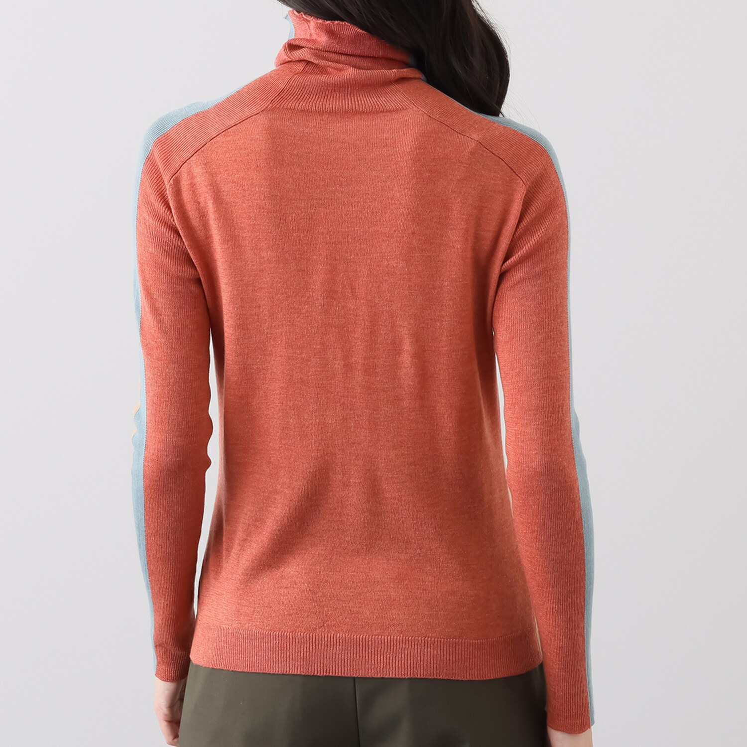 キョウコ　ヒガ 配色 ボトルネックプルオーバー