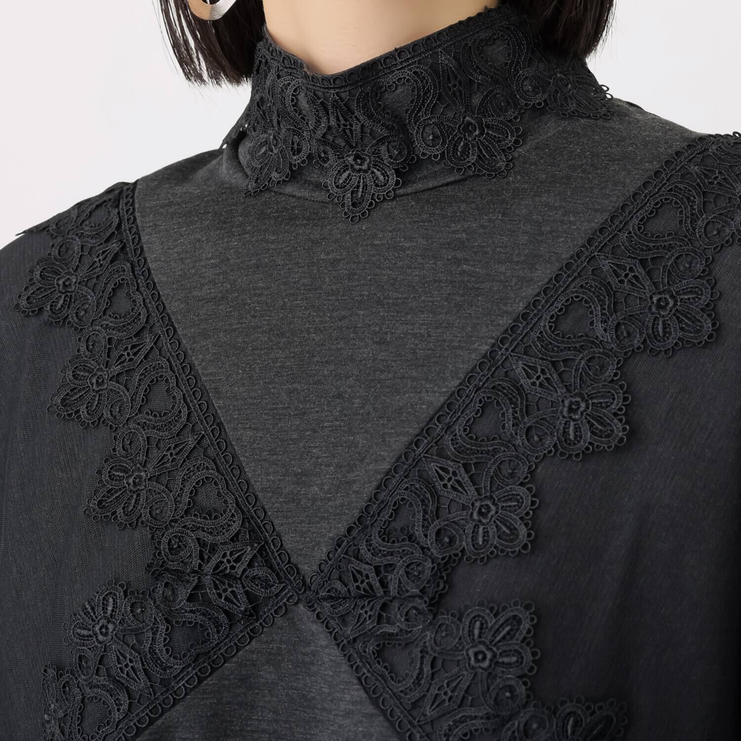 キョウコ　ヒガ チュールレース ミックス チュニックプルオーバー