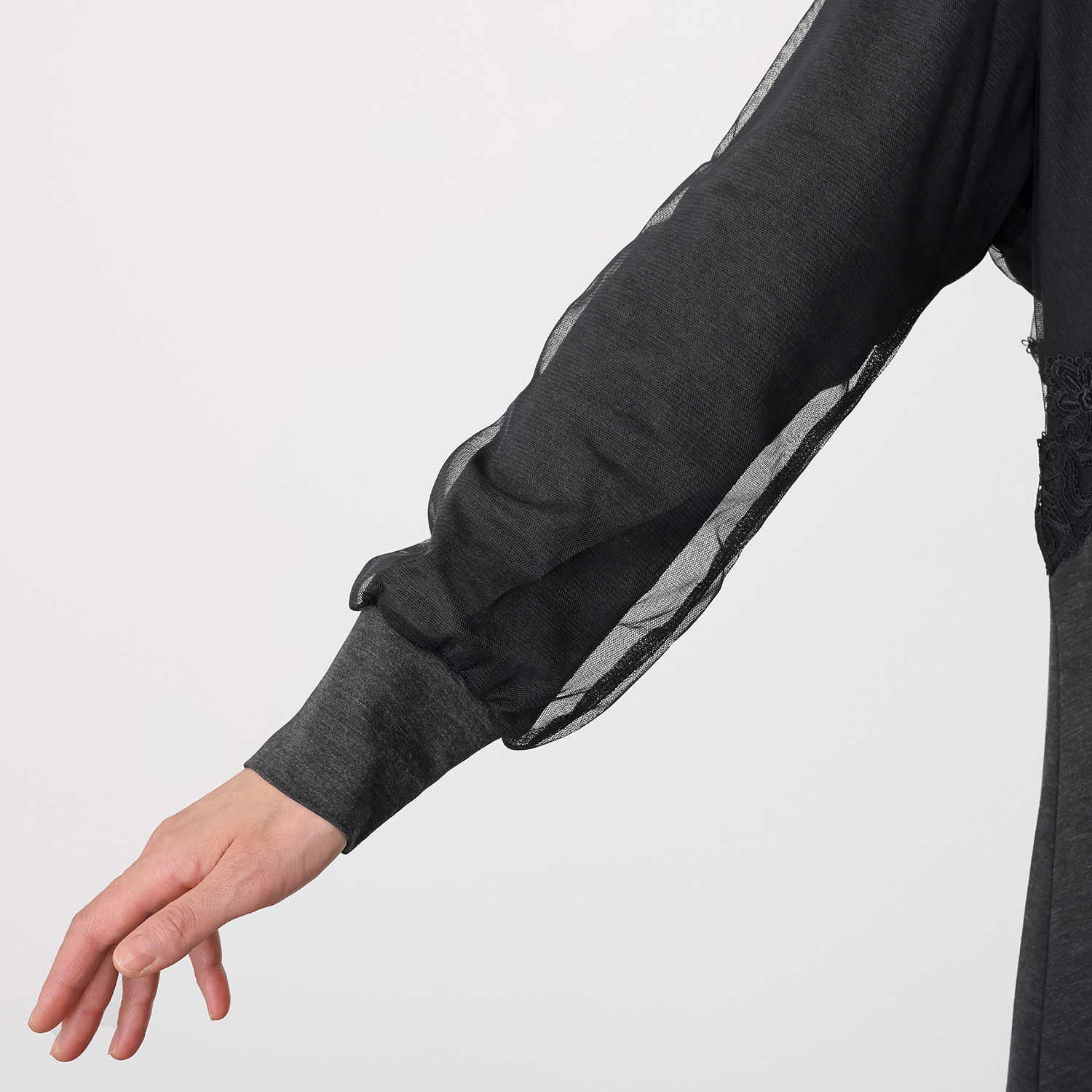 キョウコ　ヒガ チュールレース ミックス チュニックプルオーバー