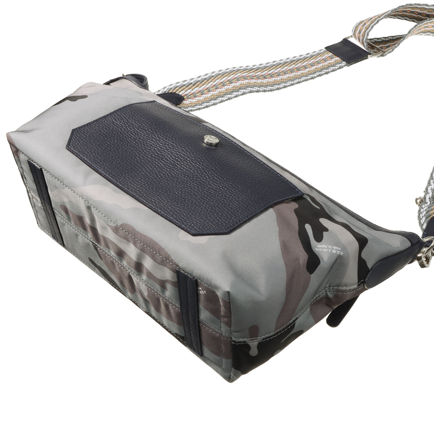 エーディーエムジェイ はっ水 リモンタ社製ナイロン ショルダーバッグ