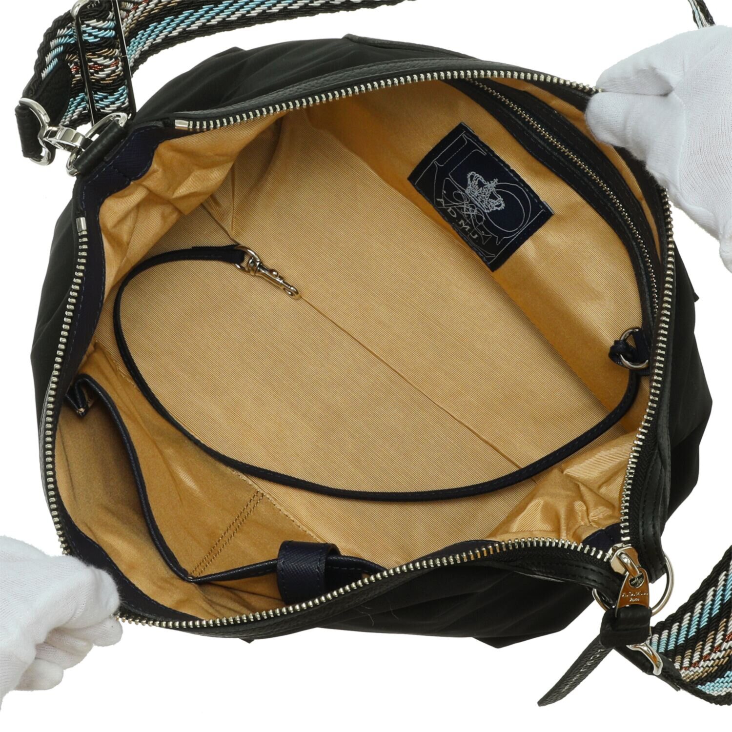 エーディーエムジェイ はっ水 リモンタ社製ナイロン ショルダーバッグ