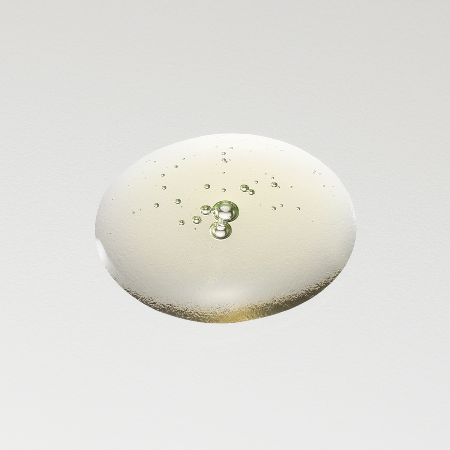 ヴァレ　ド　ローズ ブランド設立２０周年 フェイス＆ボディオイル ２本＆ リッチローション ローズ堪能特別セット