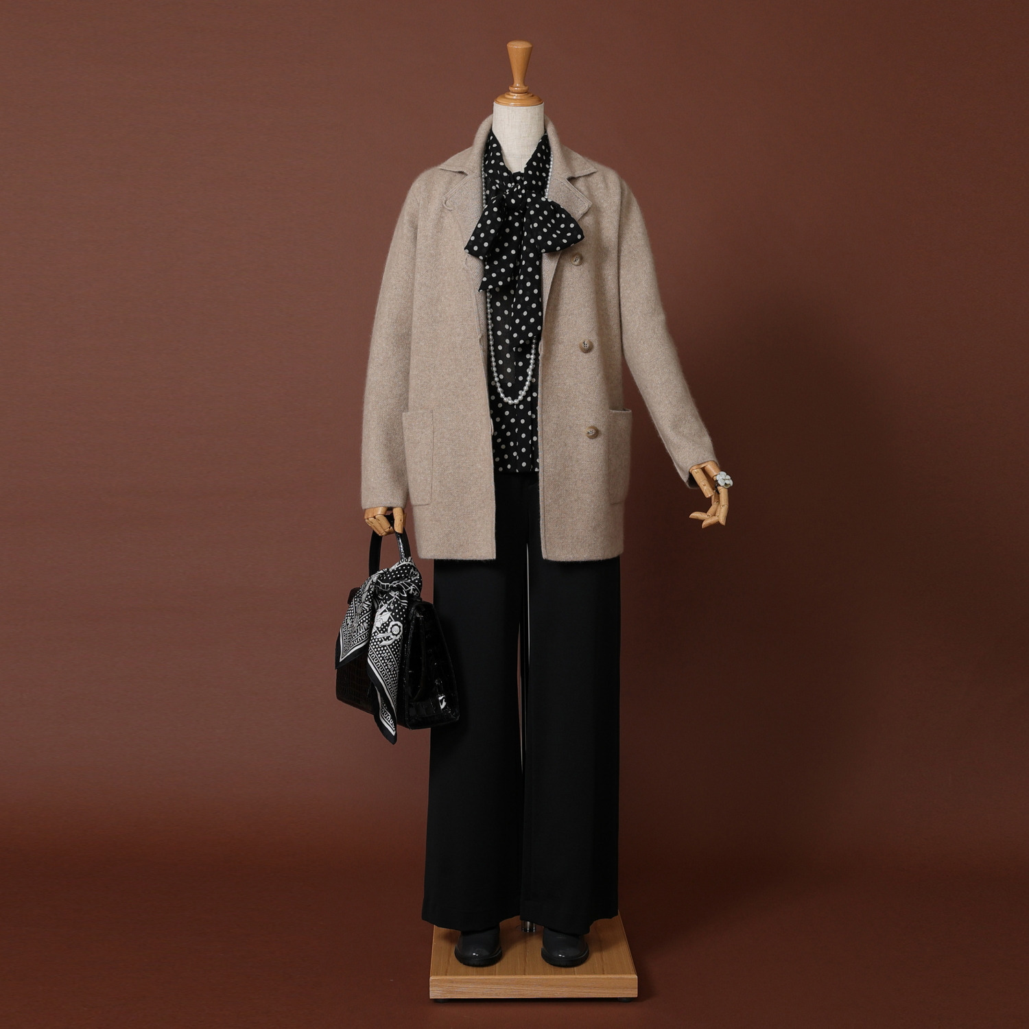 ネイチャーズ 無染色カシミヤ ジャガード編 ジャケットコート