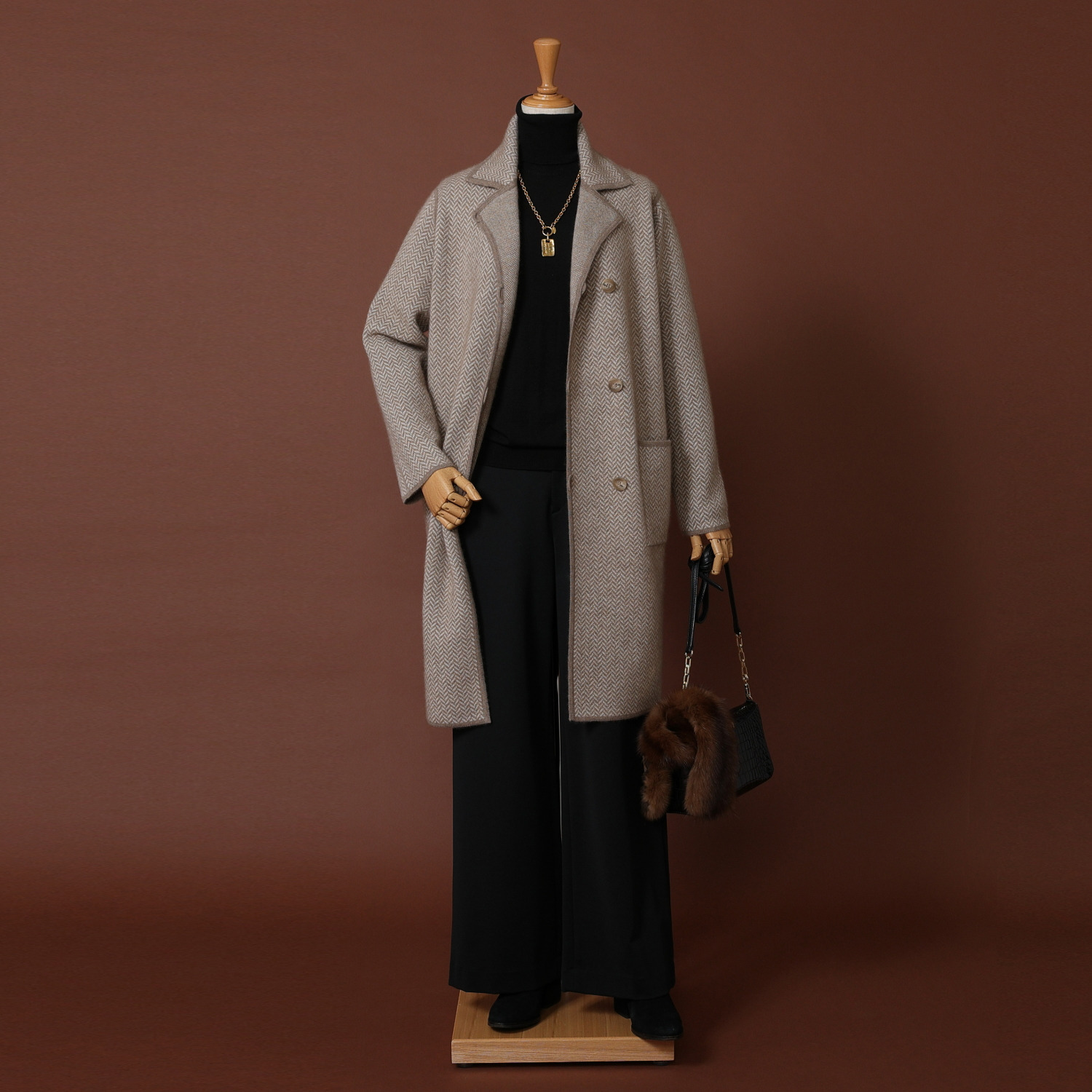 ネイチャーズ 無染色カシミヤ ヘリンボーン柄 ジャガード編 リバーシブルコート