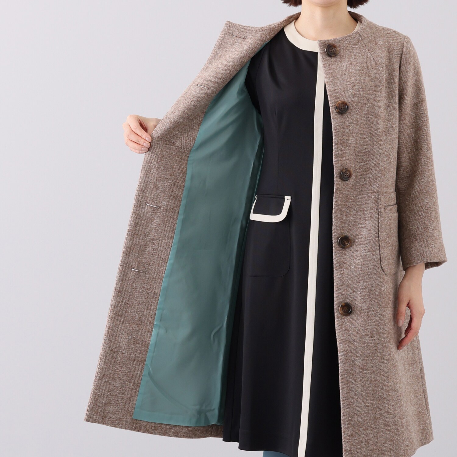 エムジェイアール　バイ マチコ　ジント　ロンドン ヘリンボーン柄 スタンドカラーコート