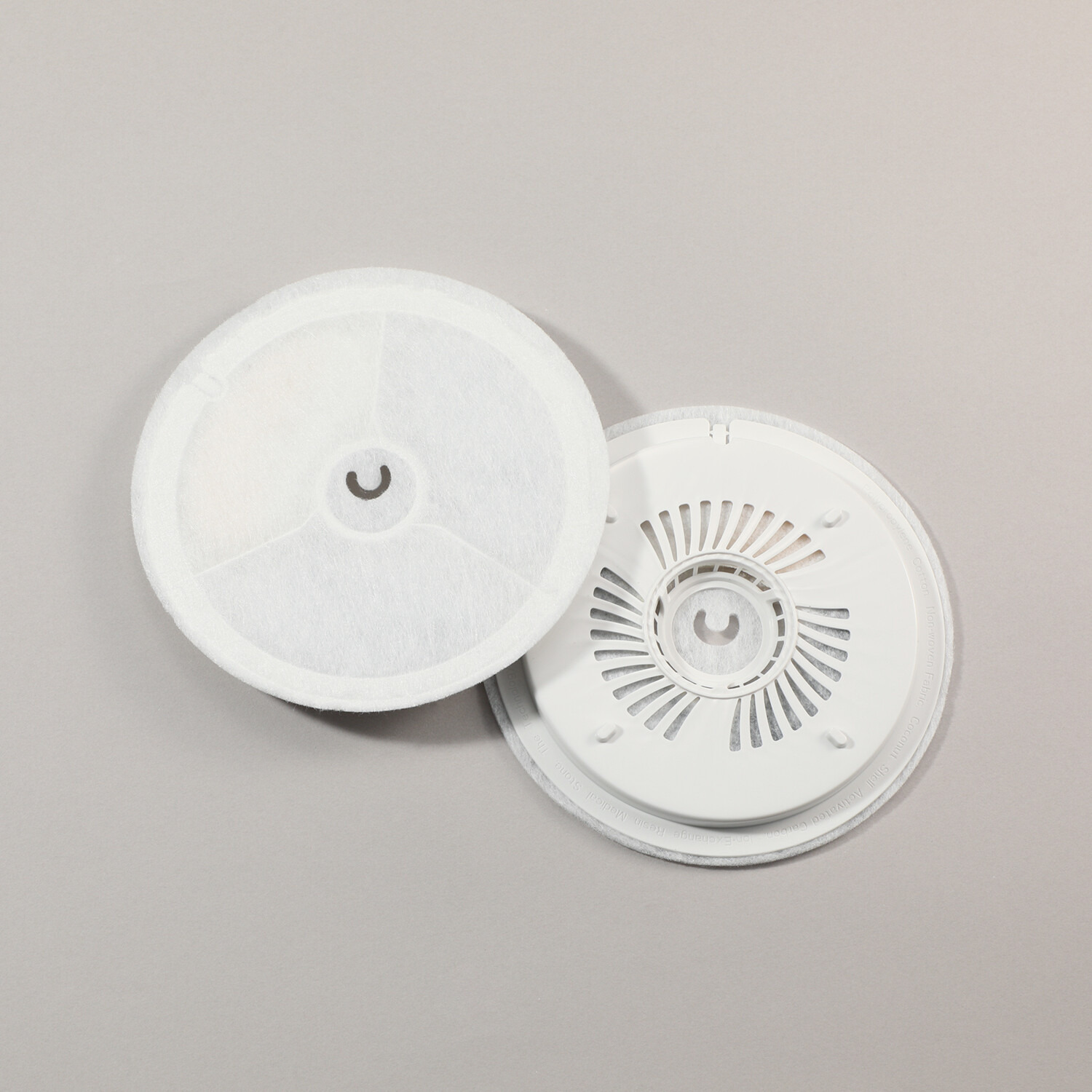 ＰＥＴＫＩＴ 噴水構造の自然な流水で 快適な水分補給を 愛猫・小型犬用 自動給水器