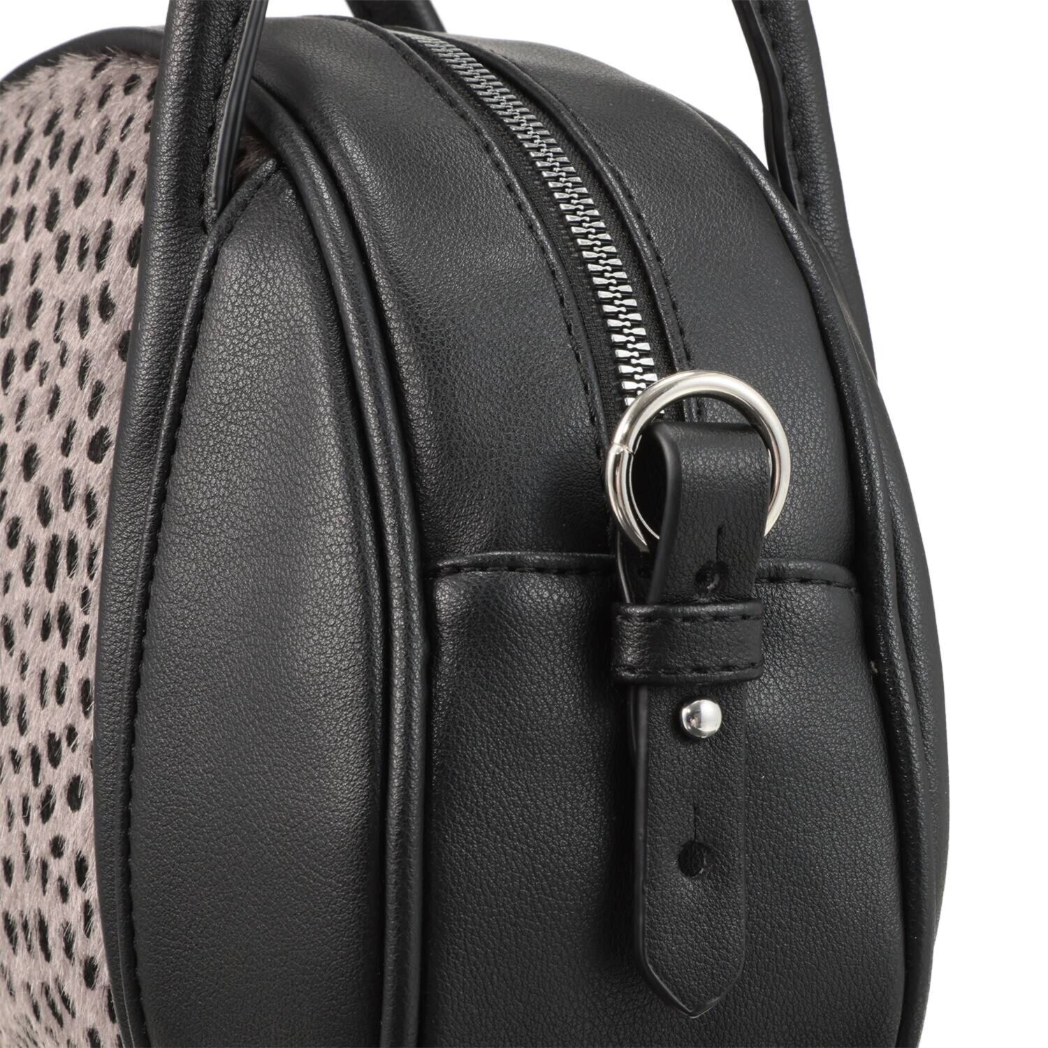 ラルジュ ハラコ風アニマル柄 軽量２ウェイバッグ