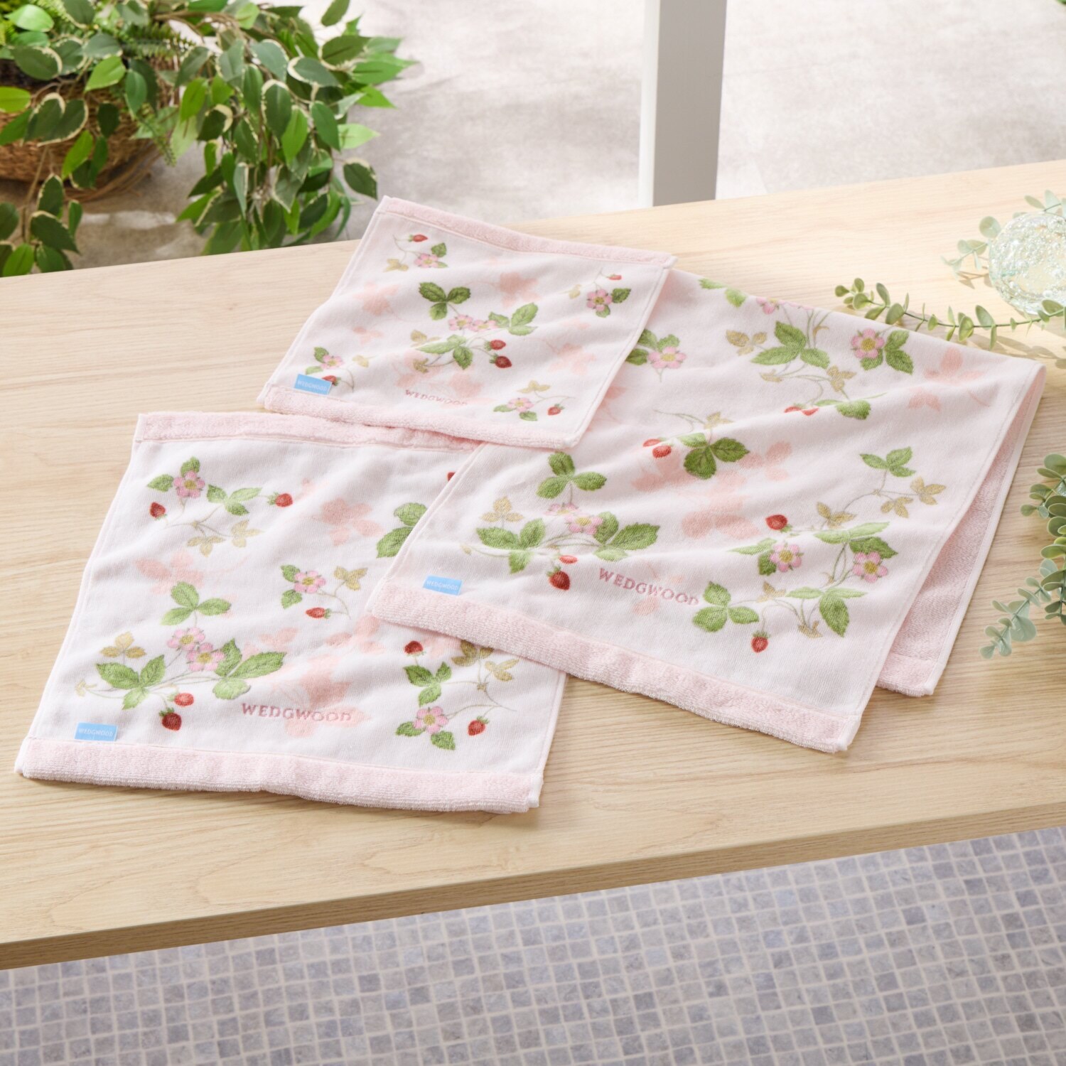 ウェッジウッド ワイルドストロベリー 今治製 コットンタオル３枚セット
