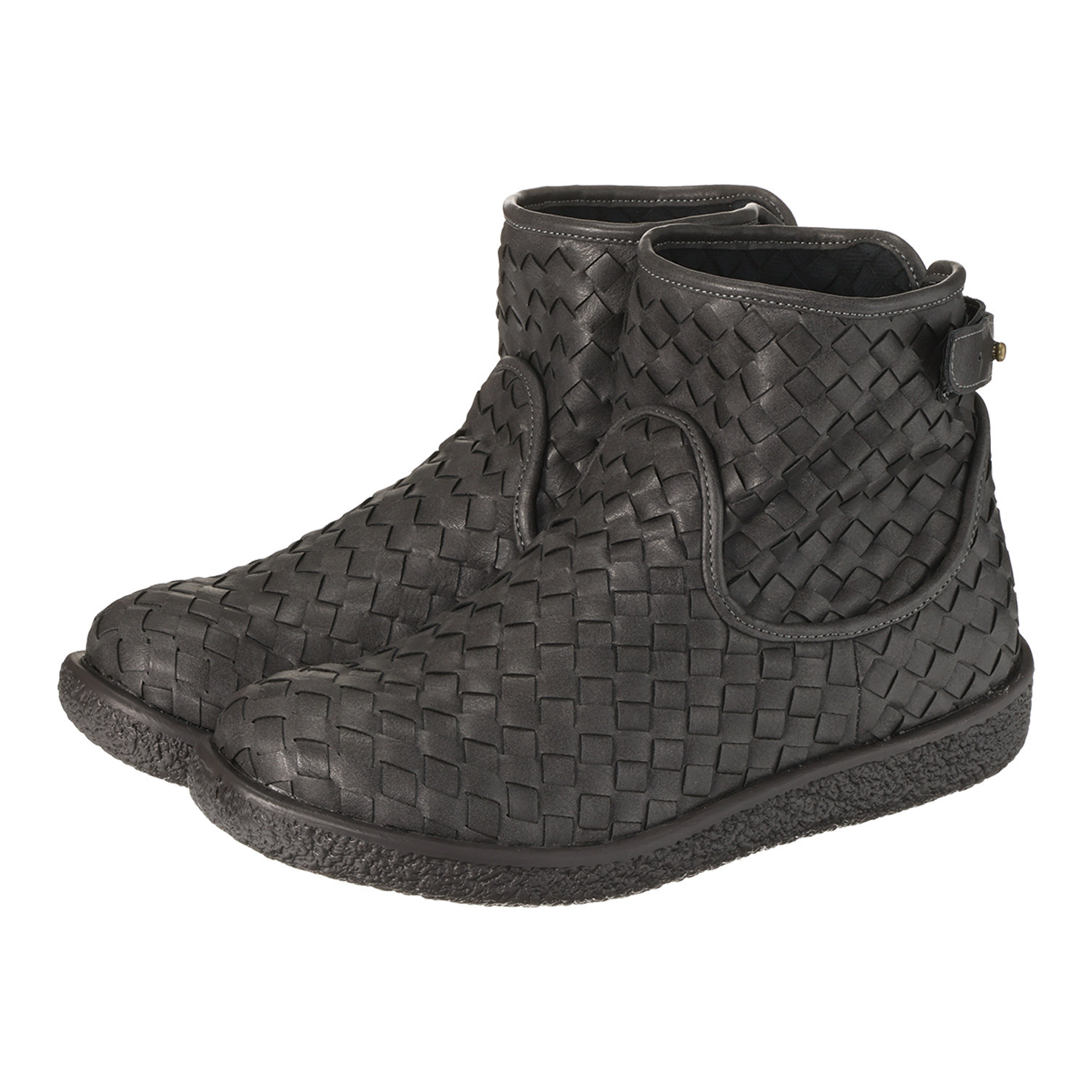 リン・クローバー 経年変化も楽しめる メッシュデザイン インヒールショートブーツ