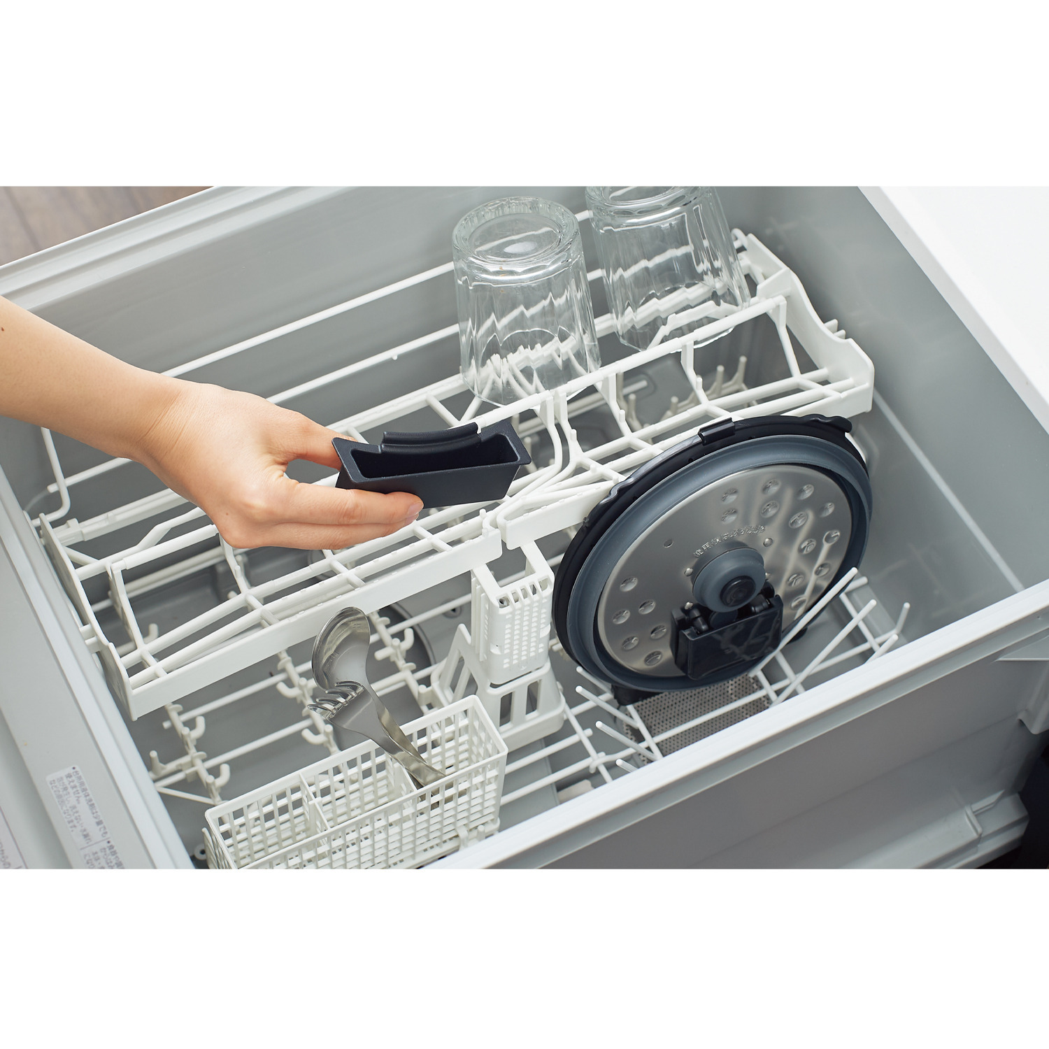 タイガー ほったらかしで ラクに美味しく時短調理！ １台１１役の電気圧力鍋 ＜４．０リットル＞ ＣＯＫ−Ｂ４００