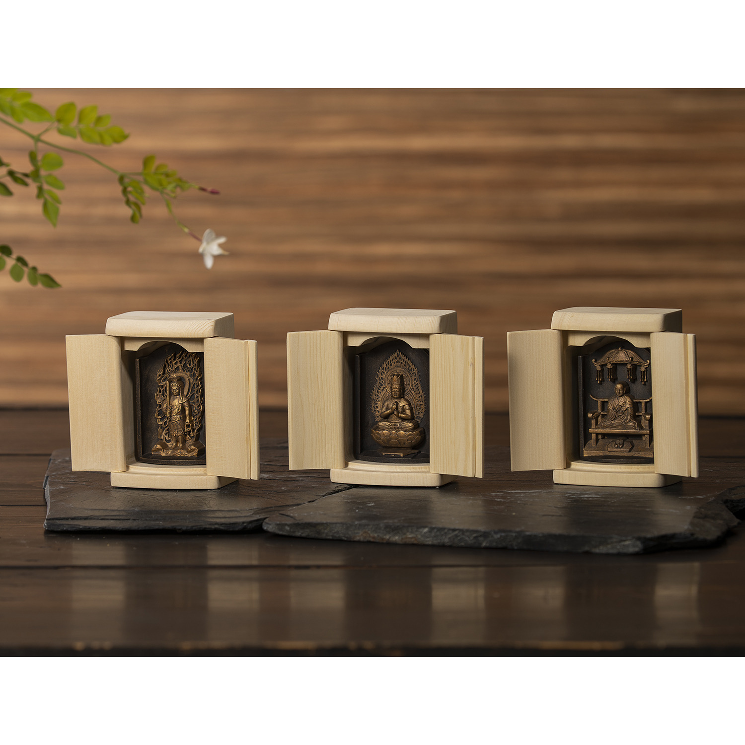 たまふり屋 厨子入り真言宗三尊