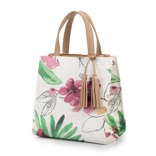 ラルジュ タッセル付 スクエアトートバッグ