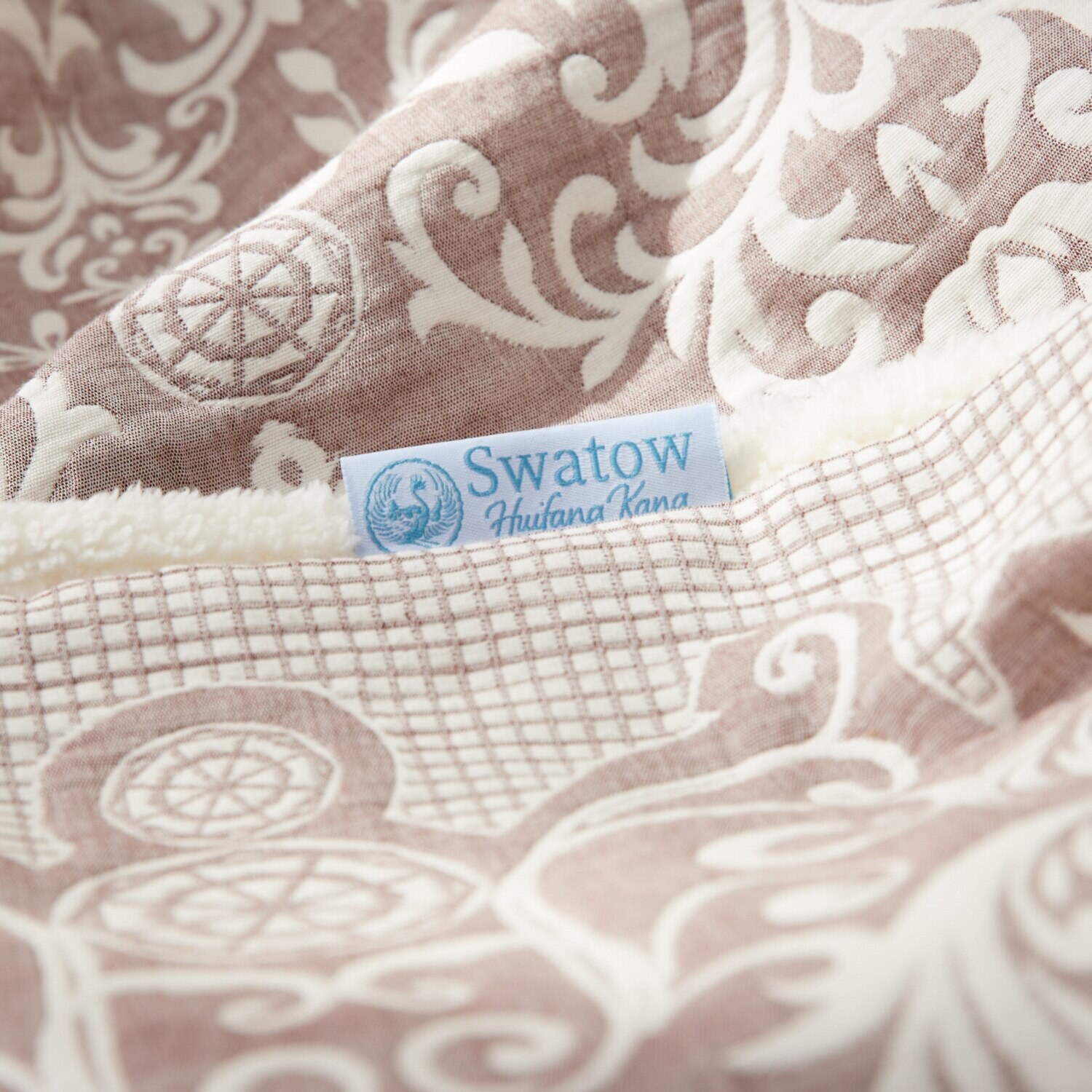 スワトウ刺しゅう協会 認定デザイン ジャガード織コットン生地 ×もこもこシープ調 ブランケット