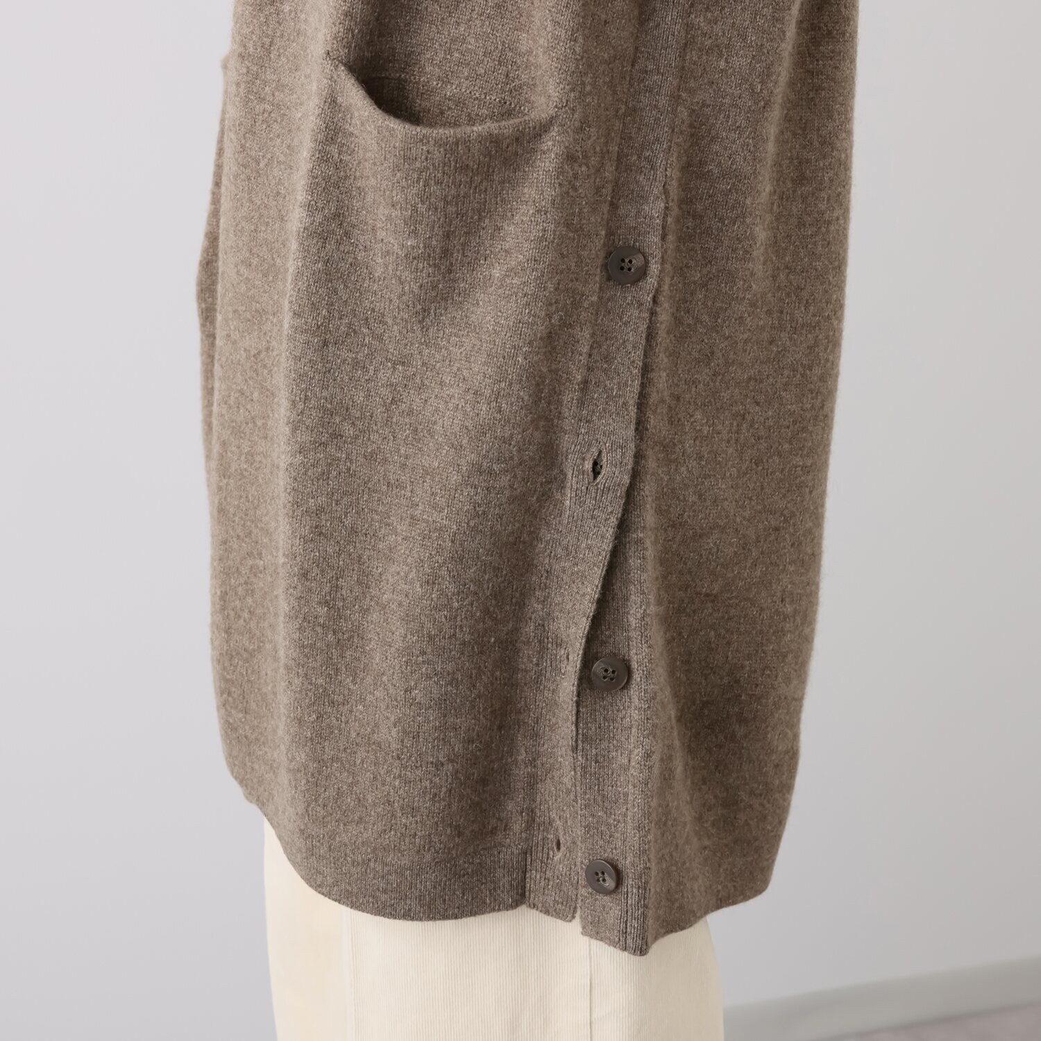 ネイチャーズ 無染色ヤク サイドボタンアクセント コーディガン