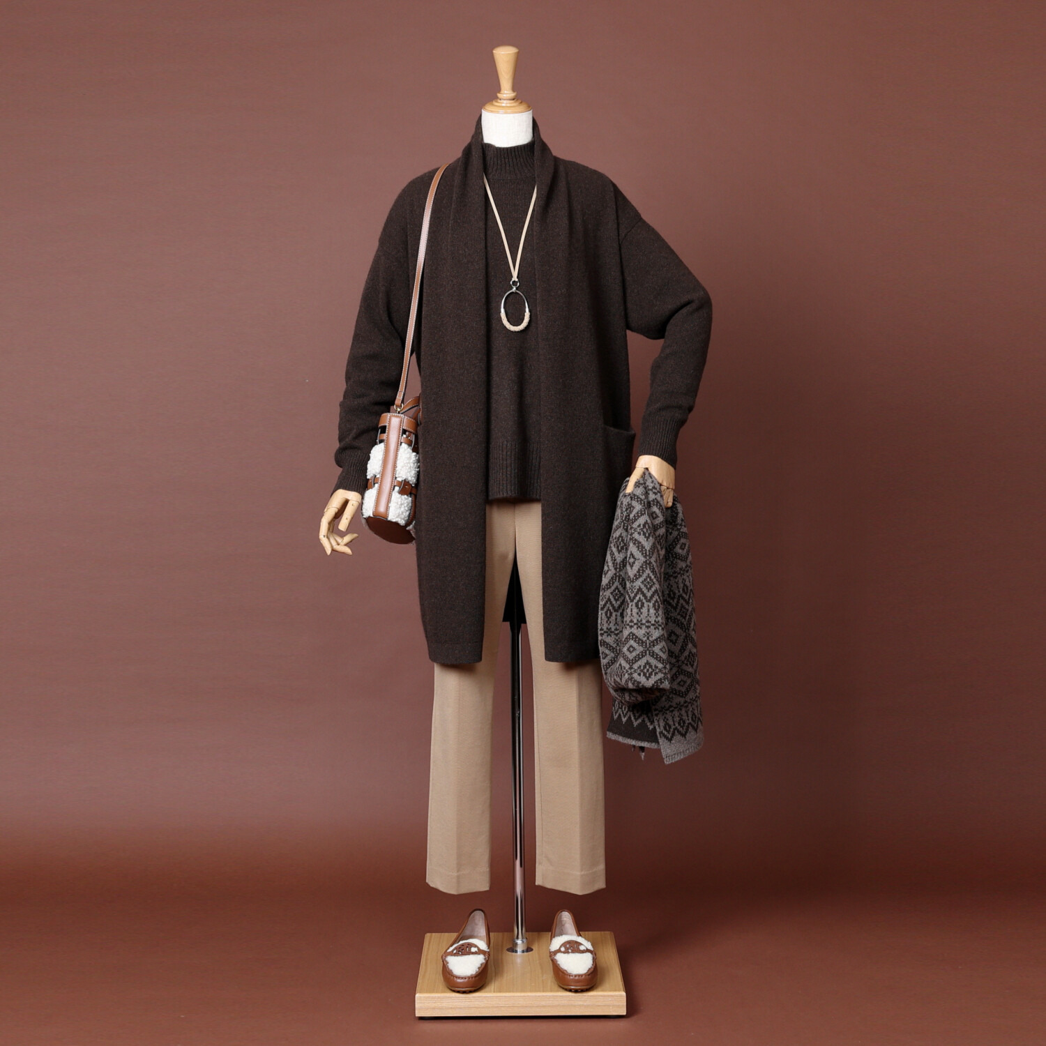 ネイチャーズ 無染色ヤク サイドボタンアクセント コーディガン