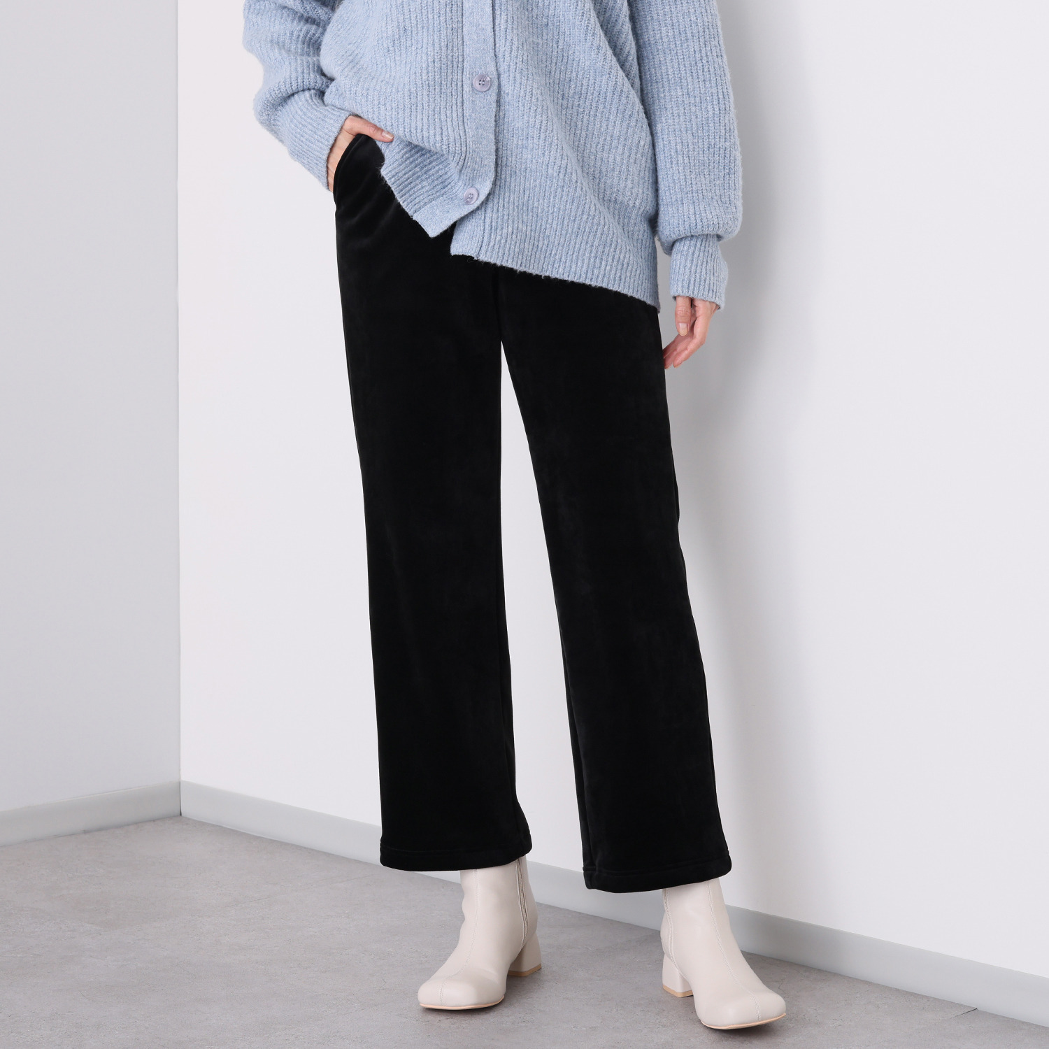 アトリエール 蓄熱保温 両面ベロア スタイリッシュ ワイドパンツ