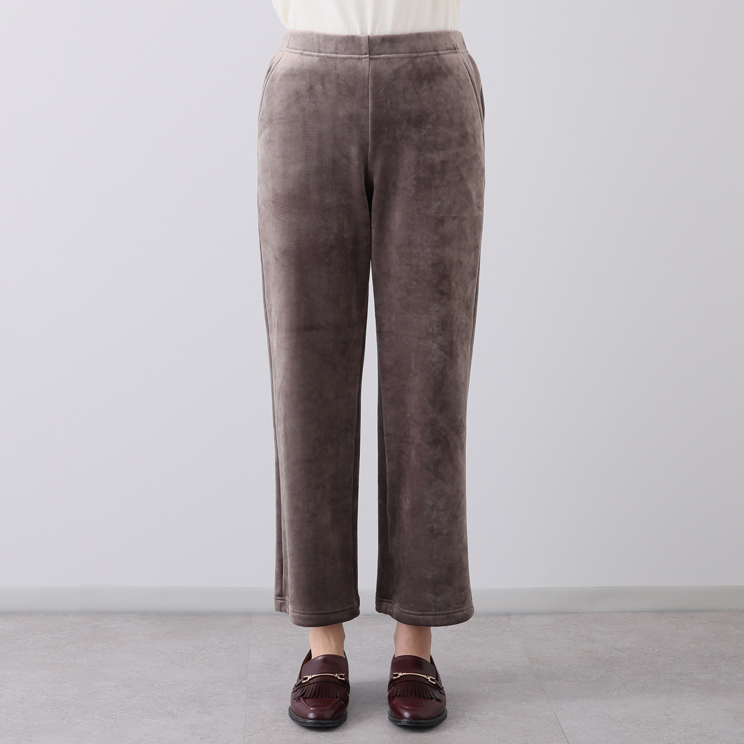 アトリエール 蓄熱保温 両面ベロア スタイリッシュ ワイドパンツ