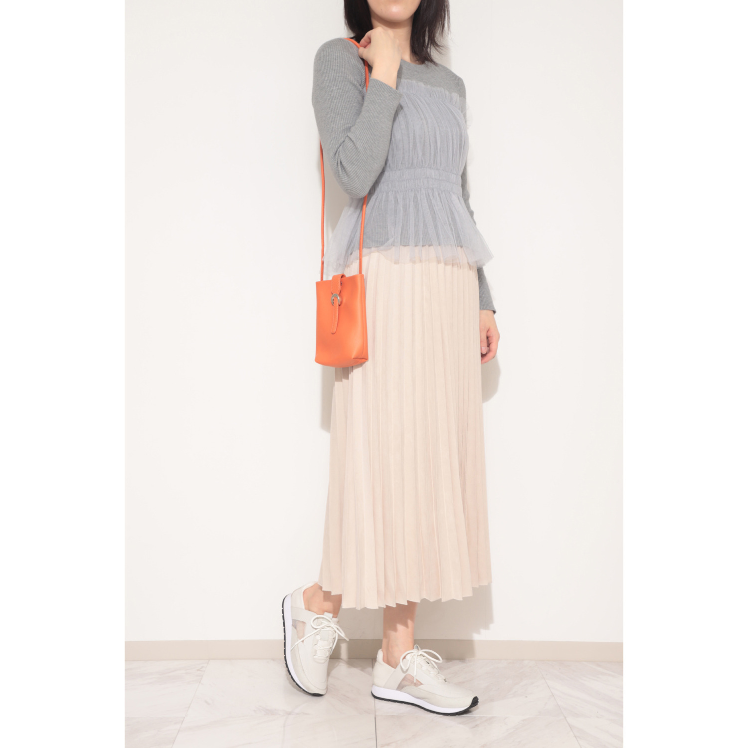 モーヴ ベルトデザイン スマホショルダー