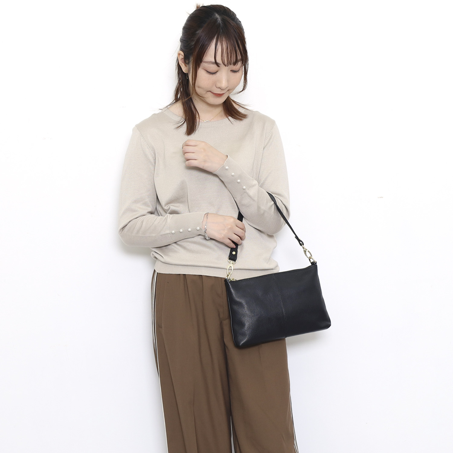 クーコ 牛革シュリンク型押し ２ウェイ ショルダーバッグ