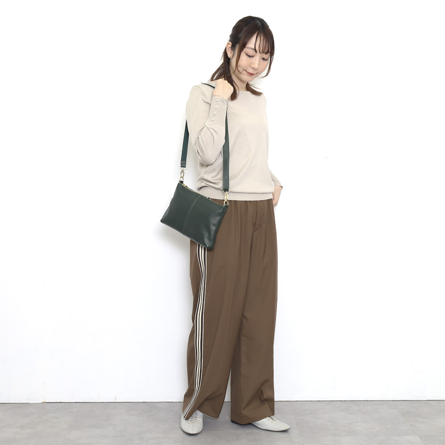 クーコ 牛革シュリンク型押し ２ウェイ ショルダーバッグ