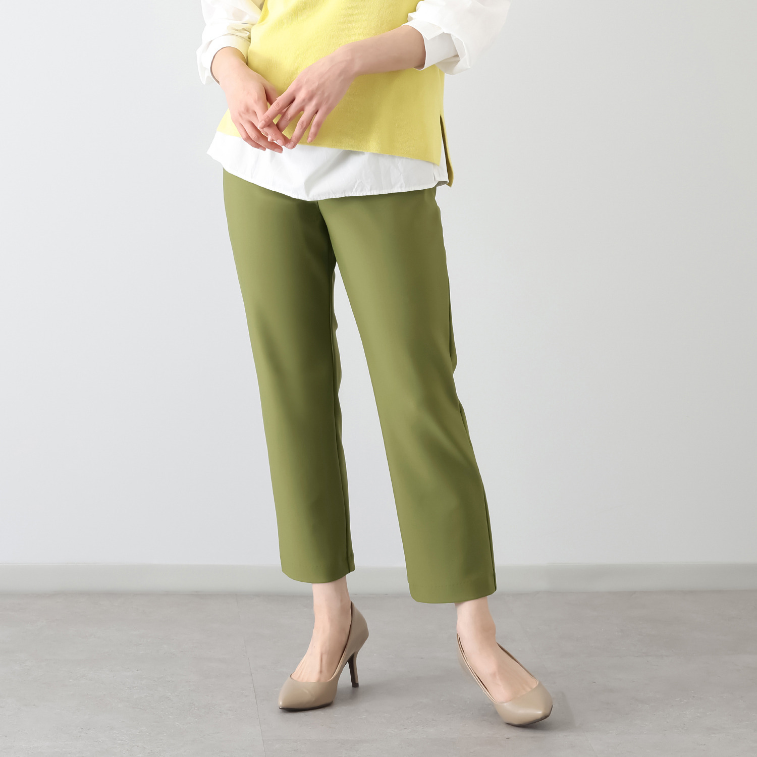 ピーツー え！？はいてないみたい？ 純日本製　美脚ストレート やわらかストレッチパンツ ＜股下６４ｃｍ＞