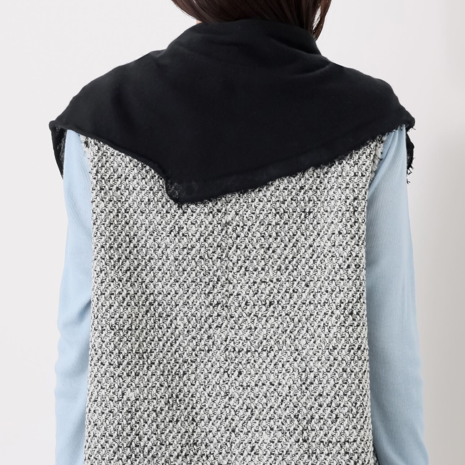 マルー バイ　エイガールズ イタリア・カリアッジ社製 カシミヤ糸１００％使用 ストール ＜ブラック＞