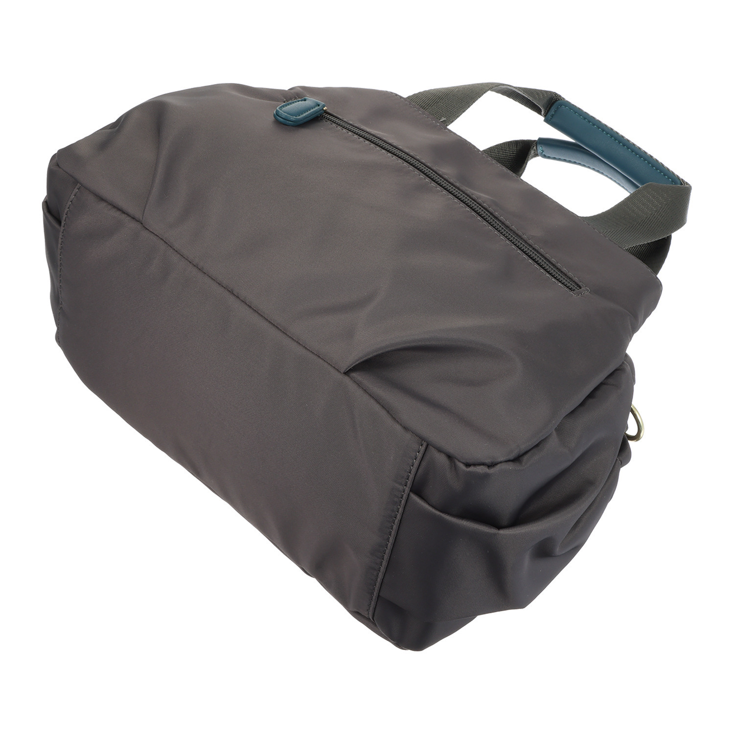 マドモワゼル　ザザ はっ水ナイロン パスケース付 ポケットがいっぱい！ 軽量２ウェイバッグ