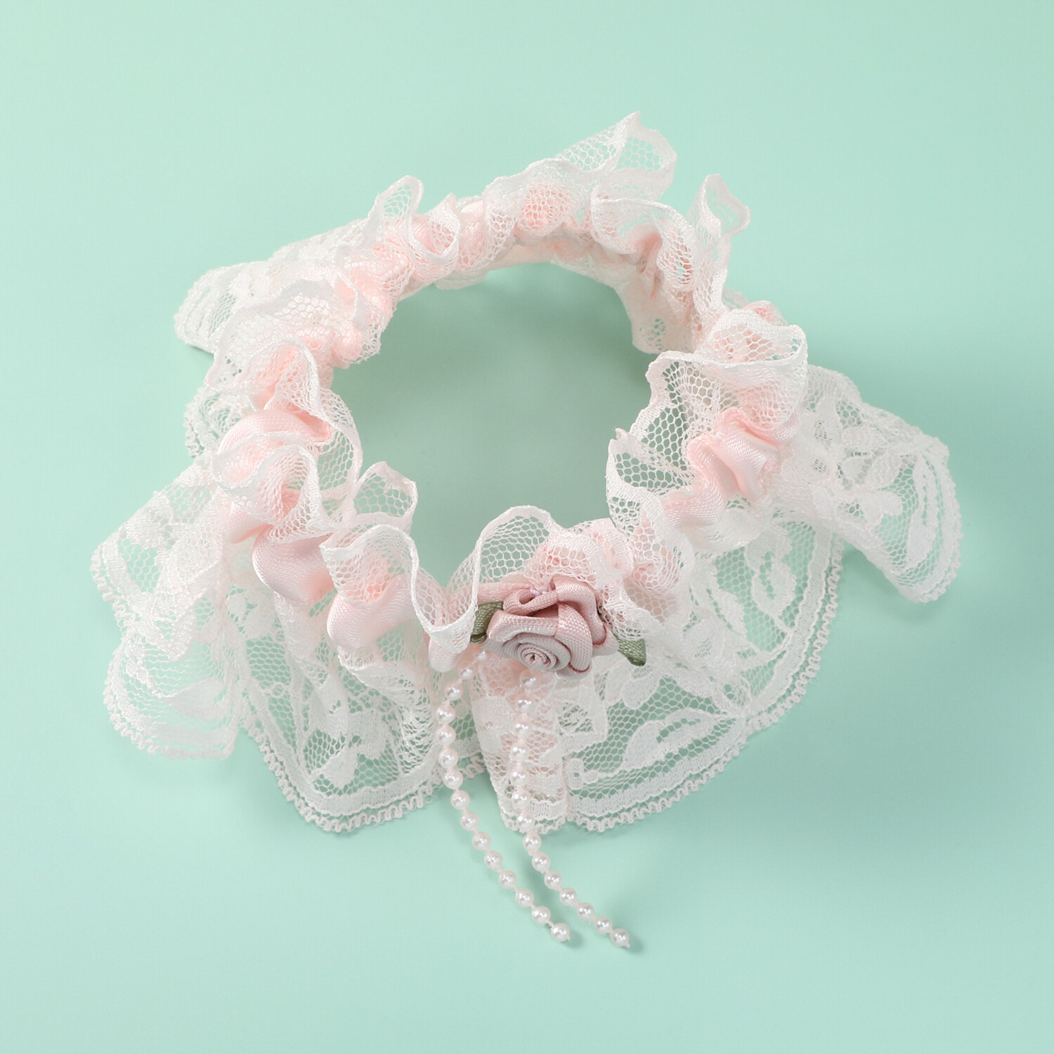 ラ　ルイス パール調ビジュウ＆ ローズモティーフ アームバンド２色セット