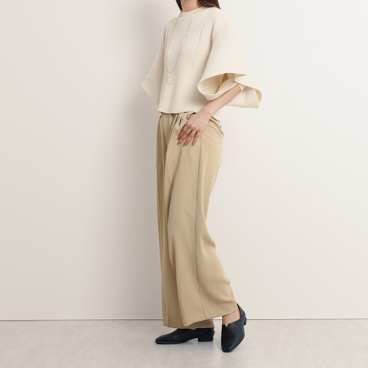 卑弥呼 “快適ウォークシリーズ” 日本製　はっ水牛革 ソフトフラットシューズ