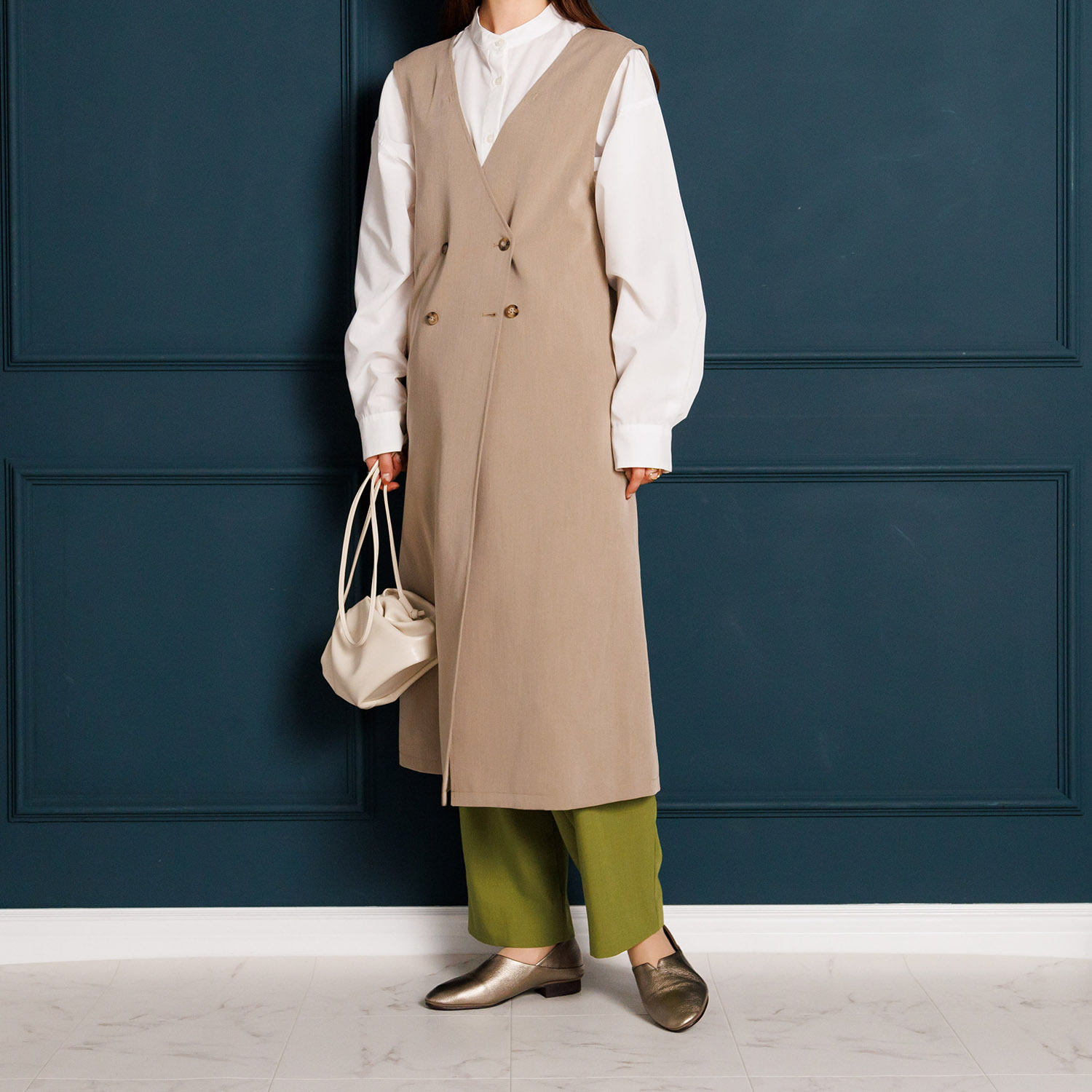 卑弥呼 “快適ウォークシリーズ” 日本製　はっ水牛革 ソフトフラットシューズ